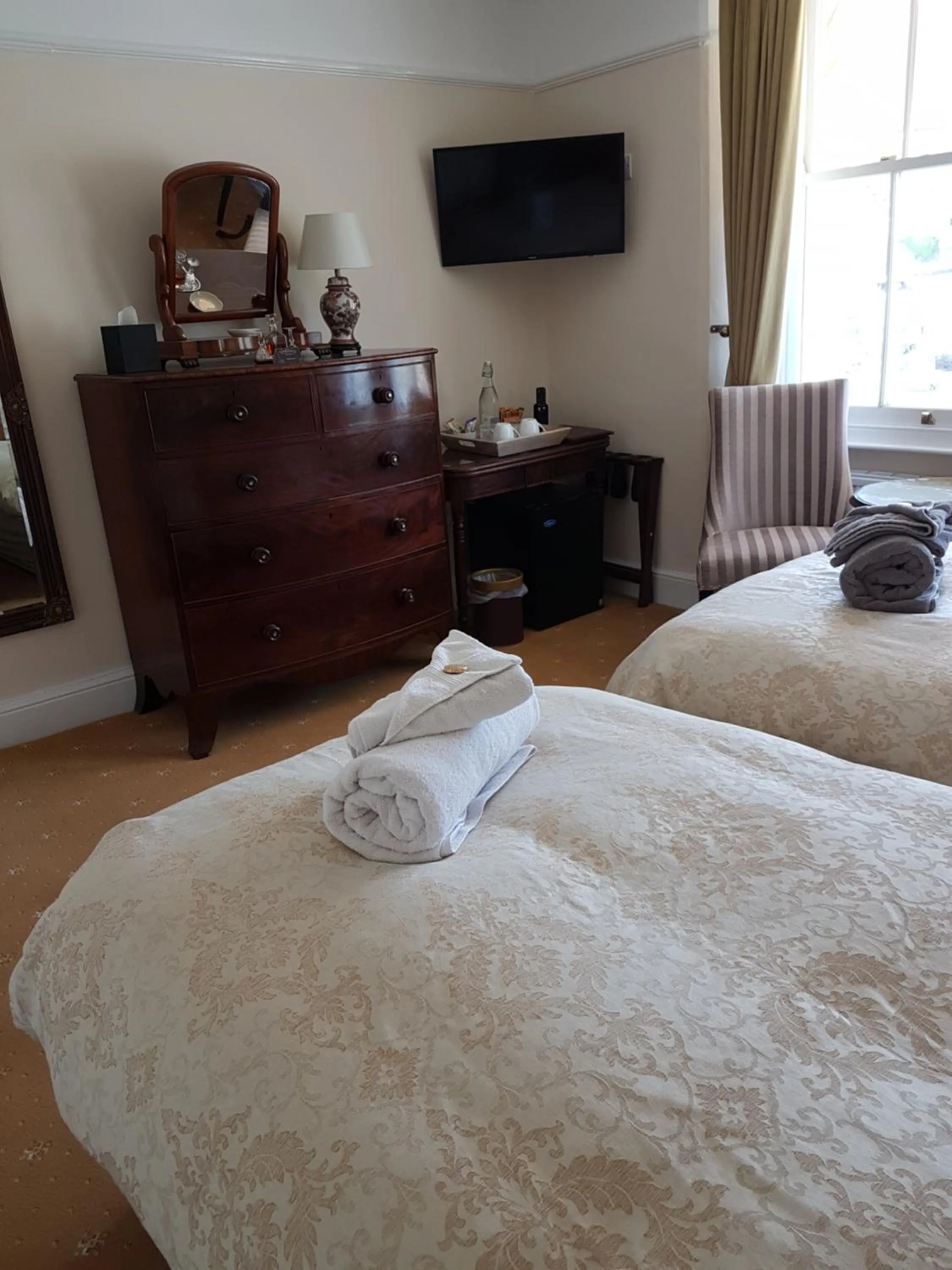 Bedroom, Bed in Dolphin Guest House