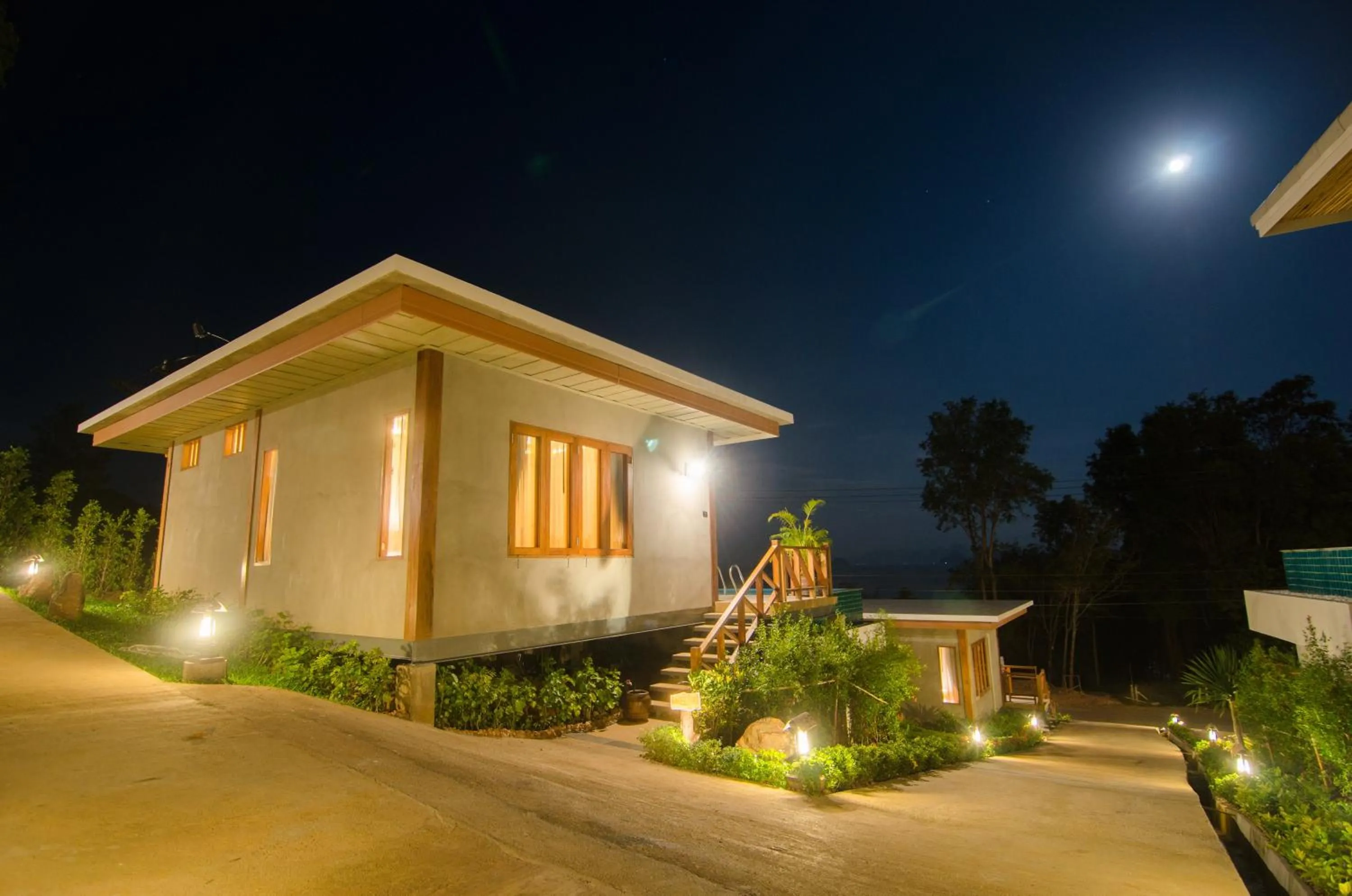 Night in Koh Yao Yai Hillside Resort