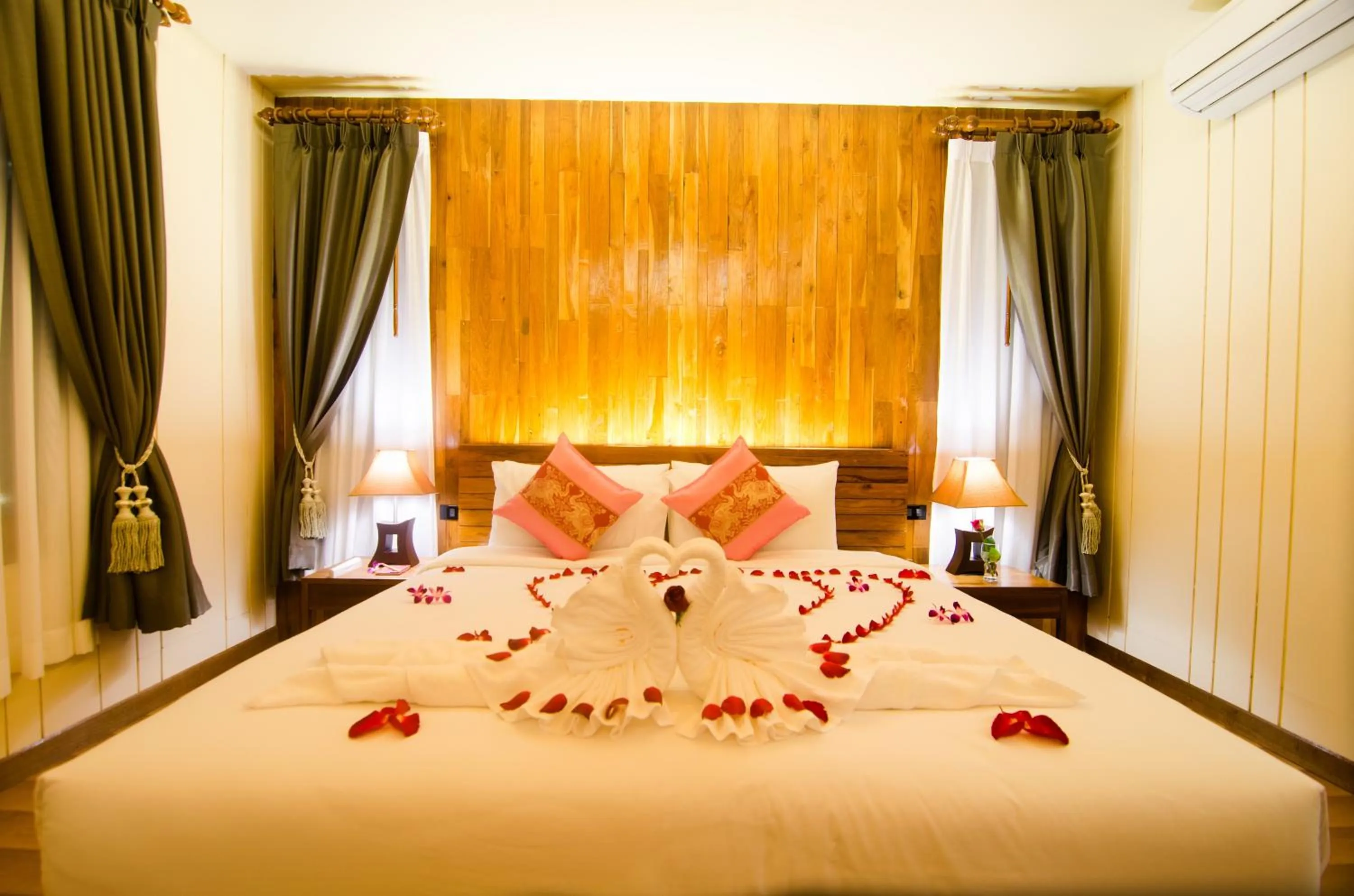 Bedroom, Bed in Koh Yao Yai Hillside Resort