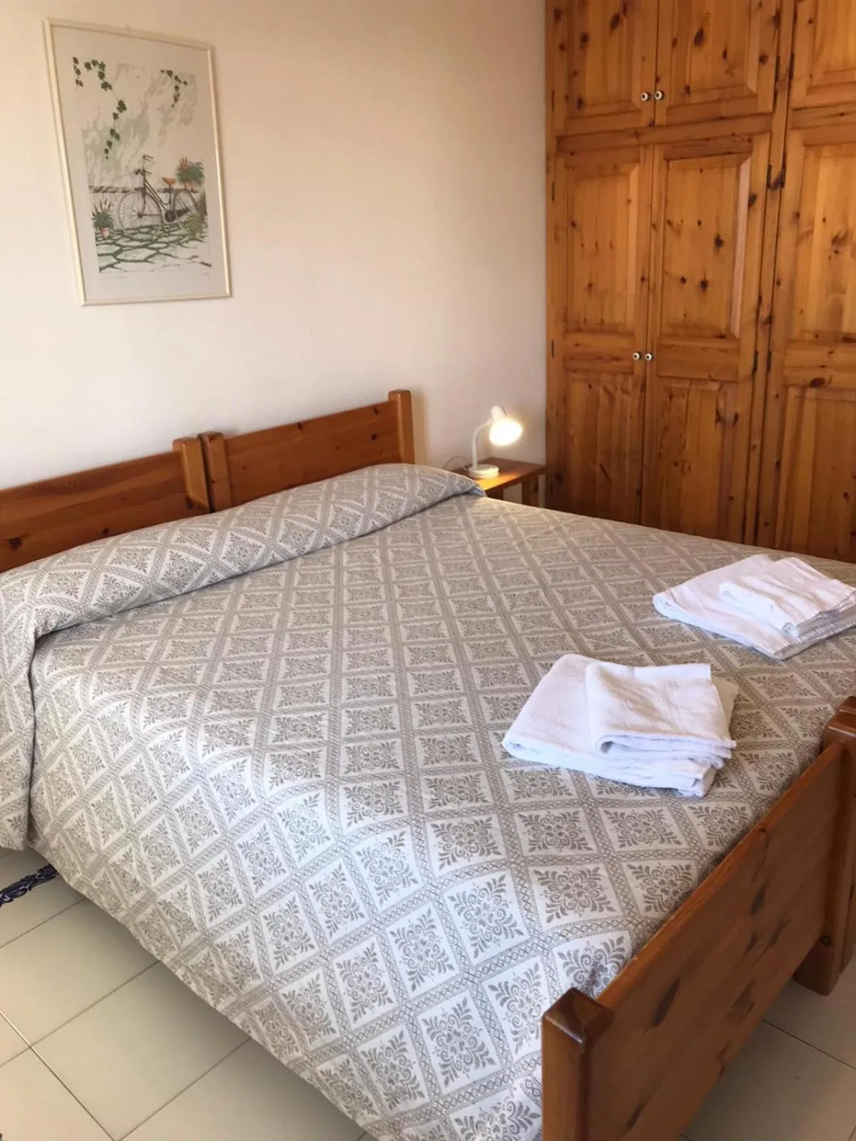 Photo of the whole room, Bed in Residence Buganvillea