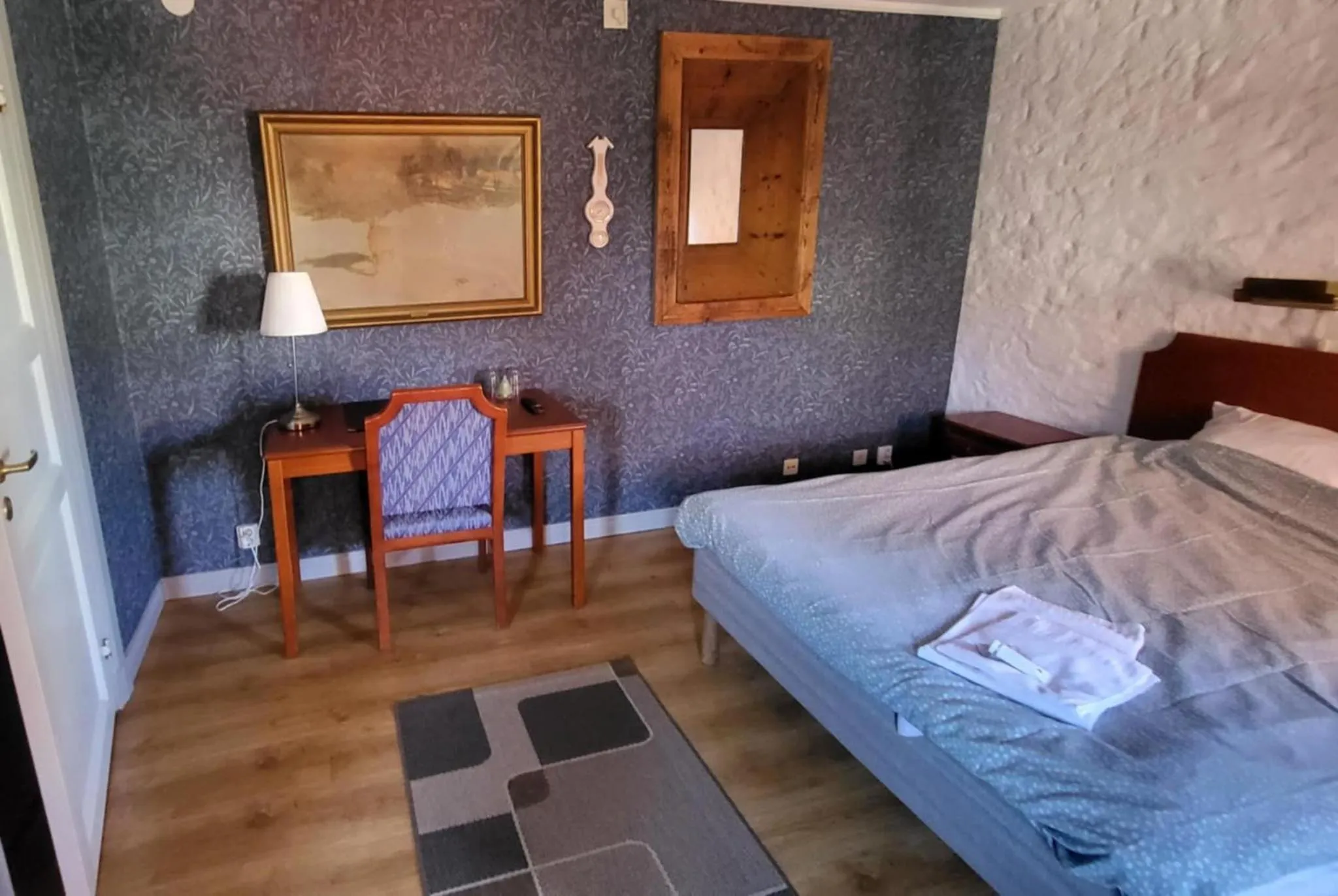 Bed in Hotell Mikaelsgården