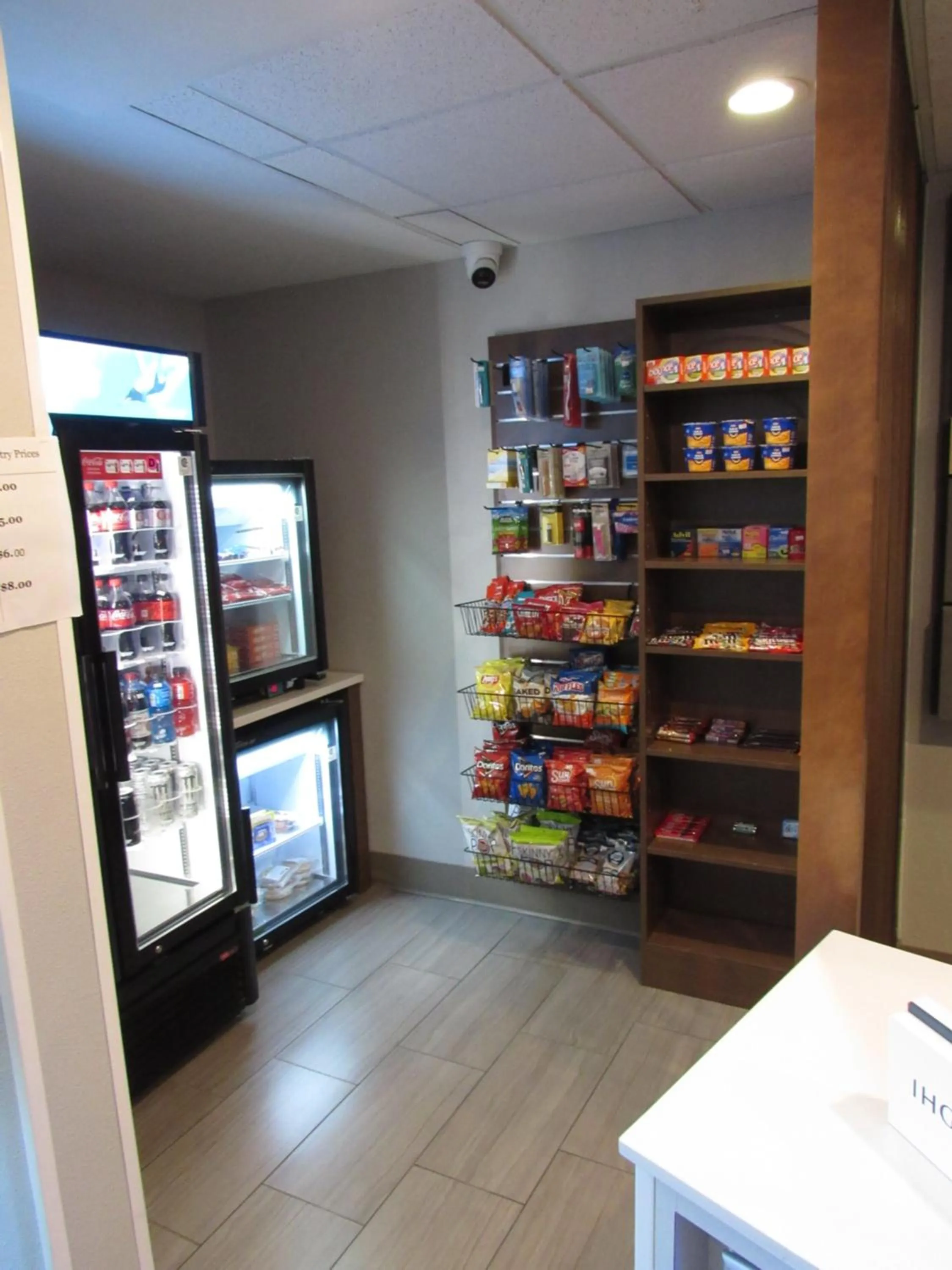 Shopping Area in Holiday Inn Express Hotel & Suites Lincoln South by IHG