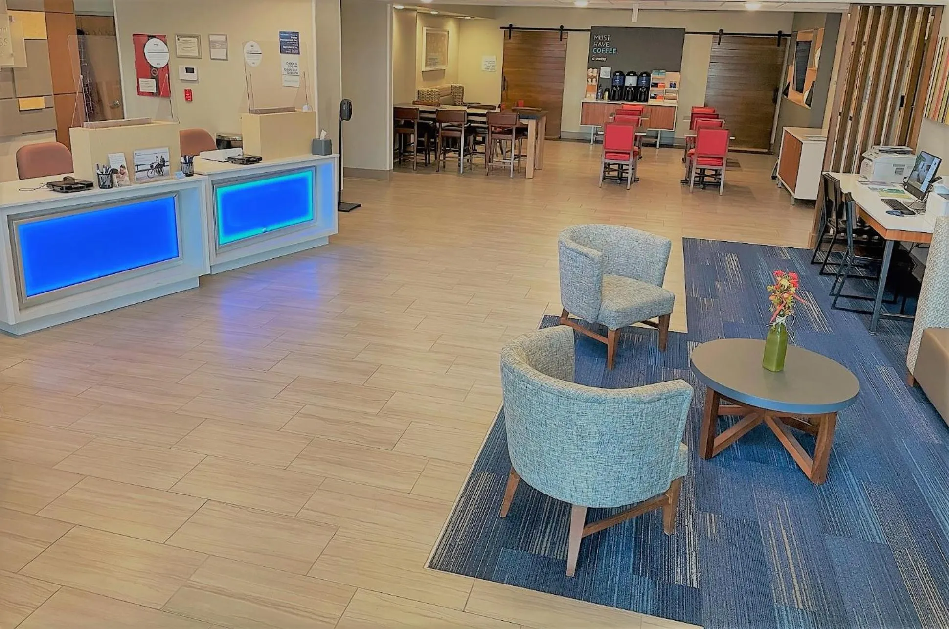 Lobby or reception in Holiday Inn Express Hotel & Suites Lincoln South by IHG