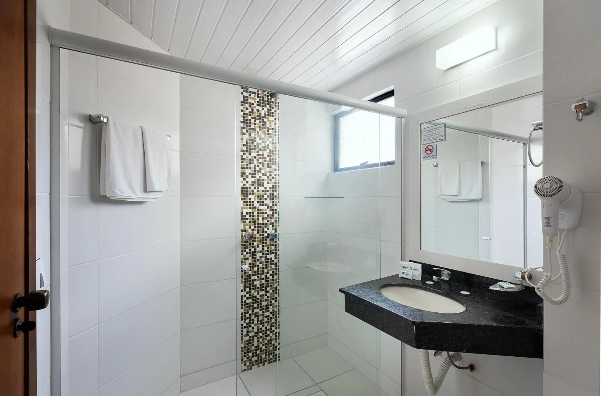 Shower in Miramar Hotel