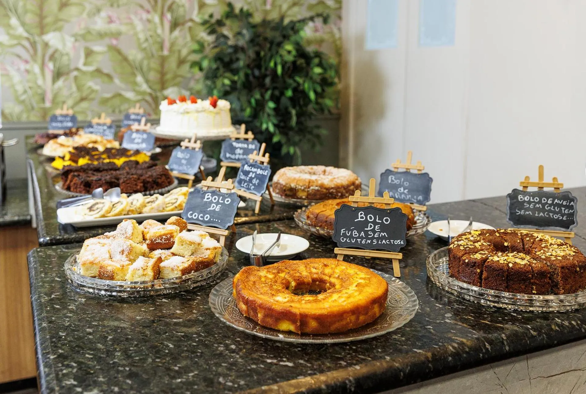 Breakfast in Miramar Hotel