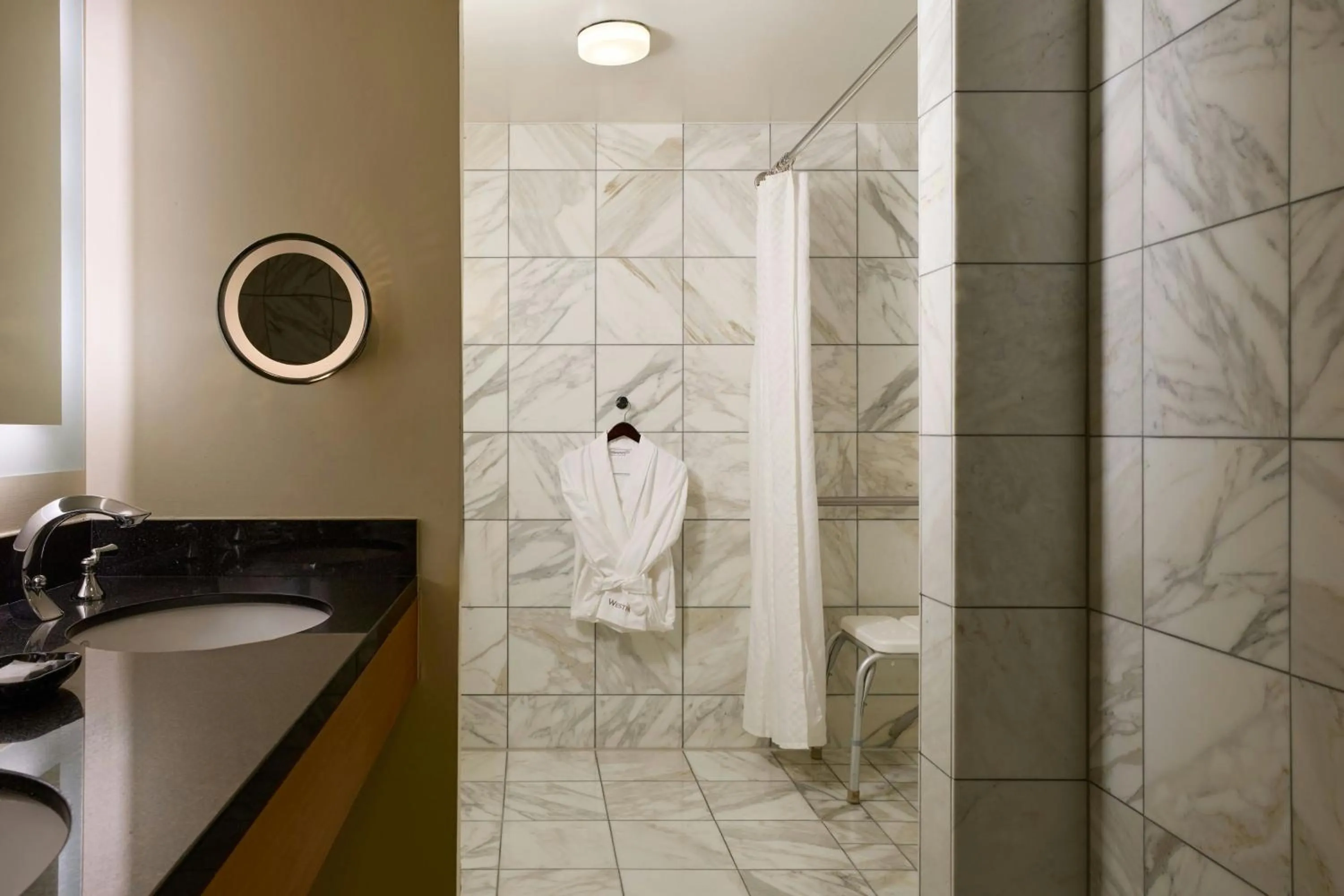 Bathroom in The Westin Detroit Metropolitan Airport