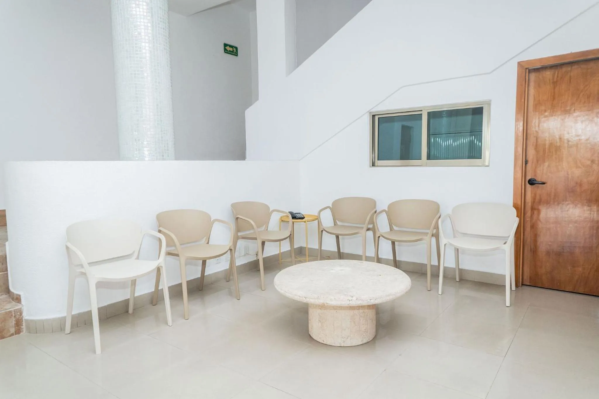 Seating area in Suites Gaby Cancun