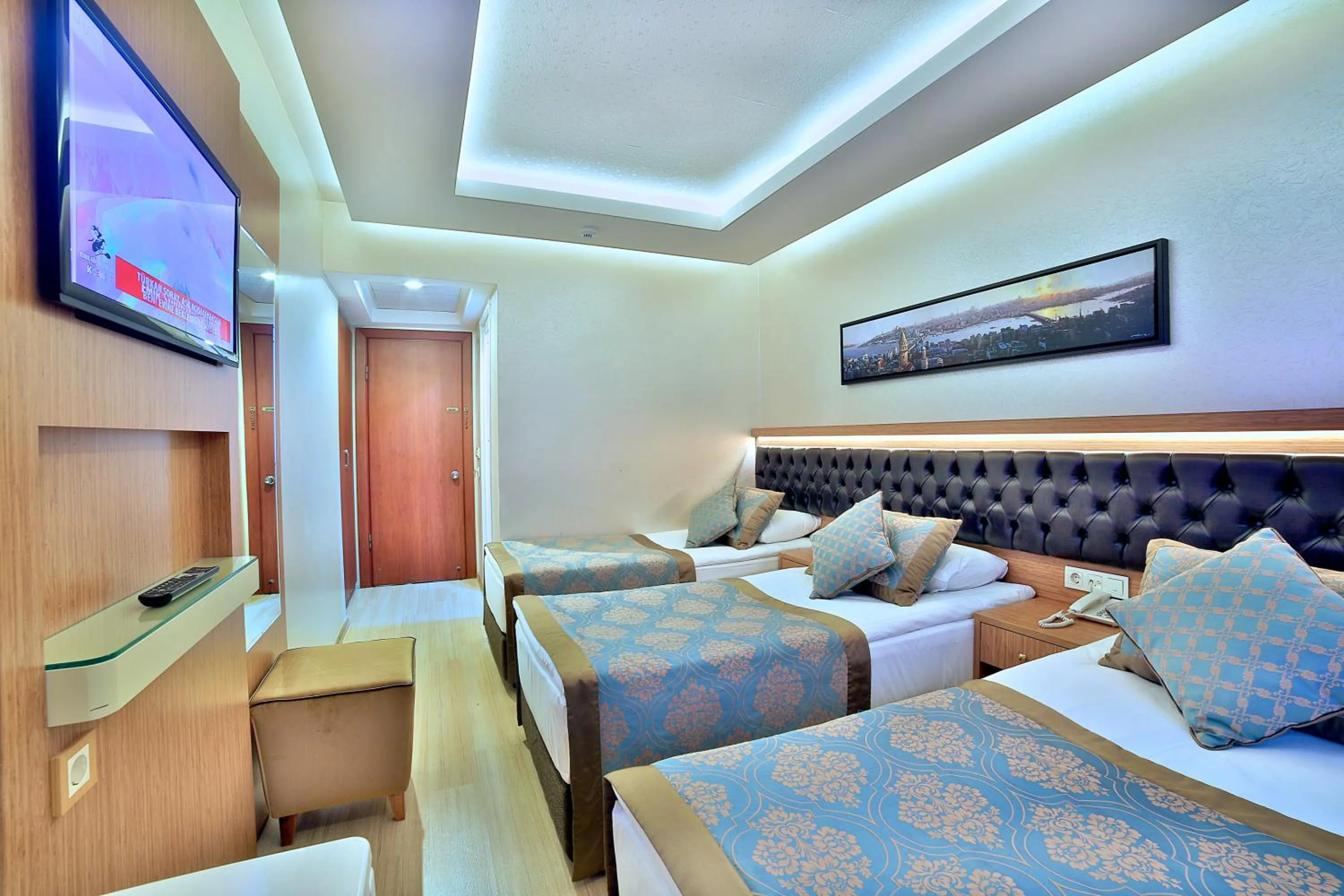 Bed in Hotel Resitpasa Istanbul