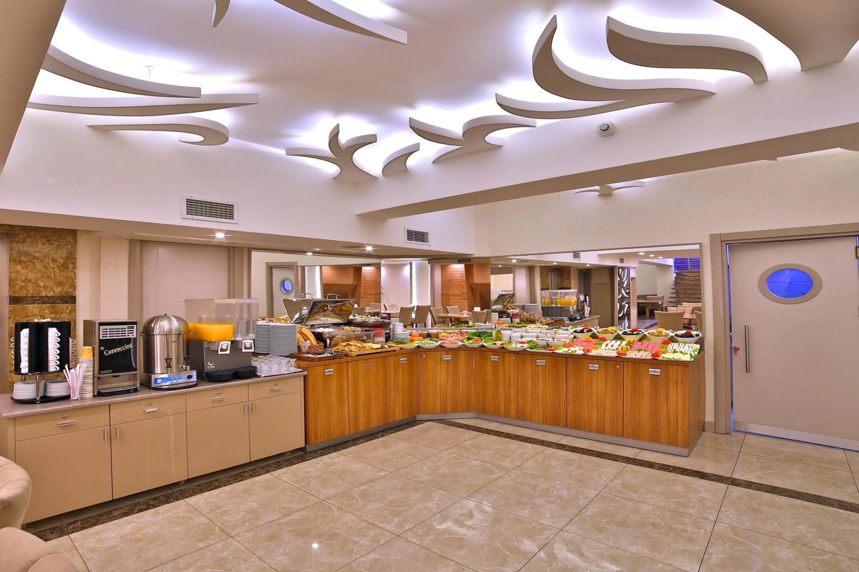 Restaurant/places to eat in Hotel Resitpasa Istanbul
