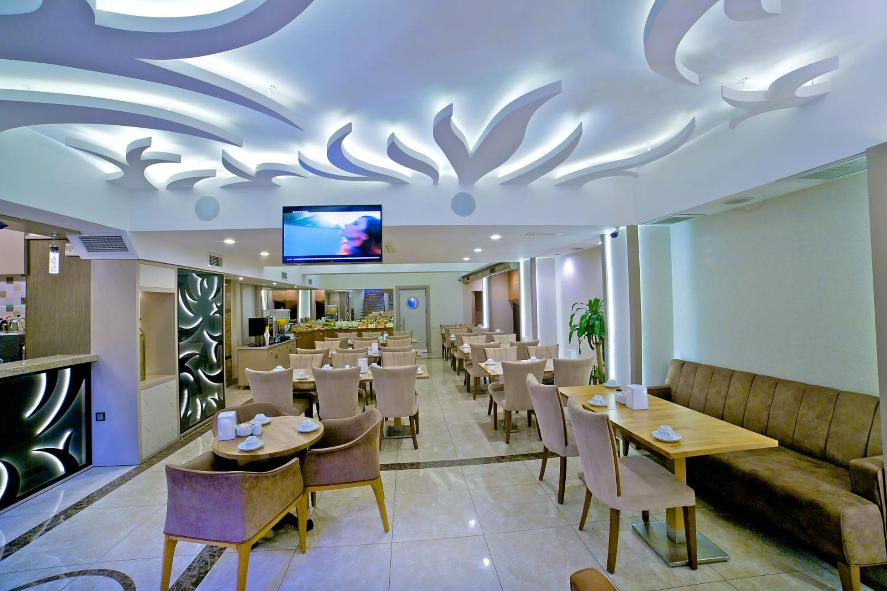 Restaurant/places to eat in Hotel Resitpasa Istanbul