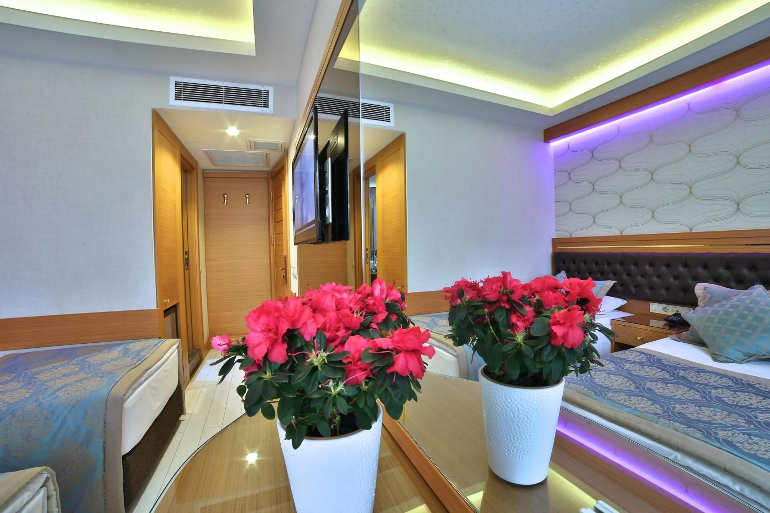 Bed in Hotel Resitpasa Istanbul