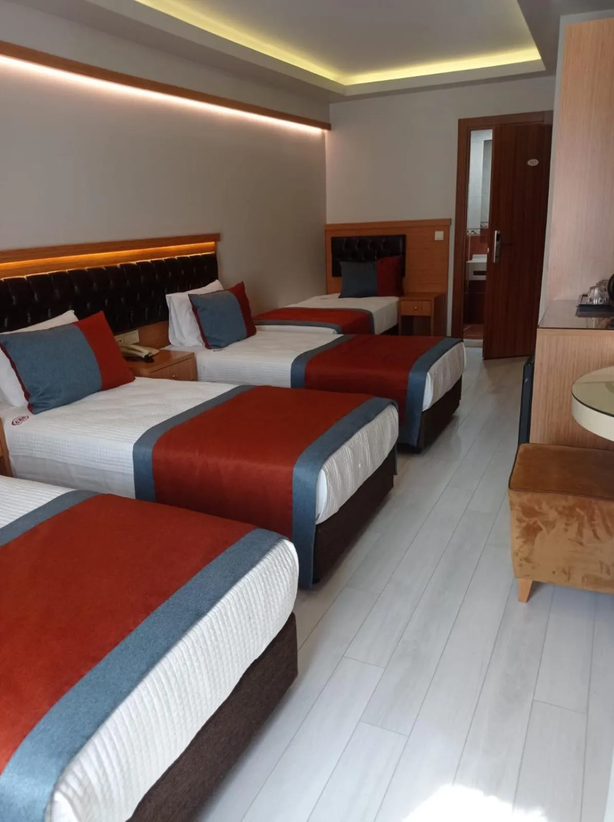 Bed in Hotel Resitpasa Istanbul