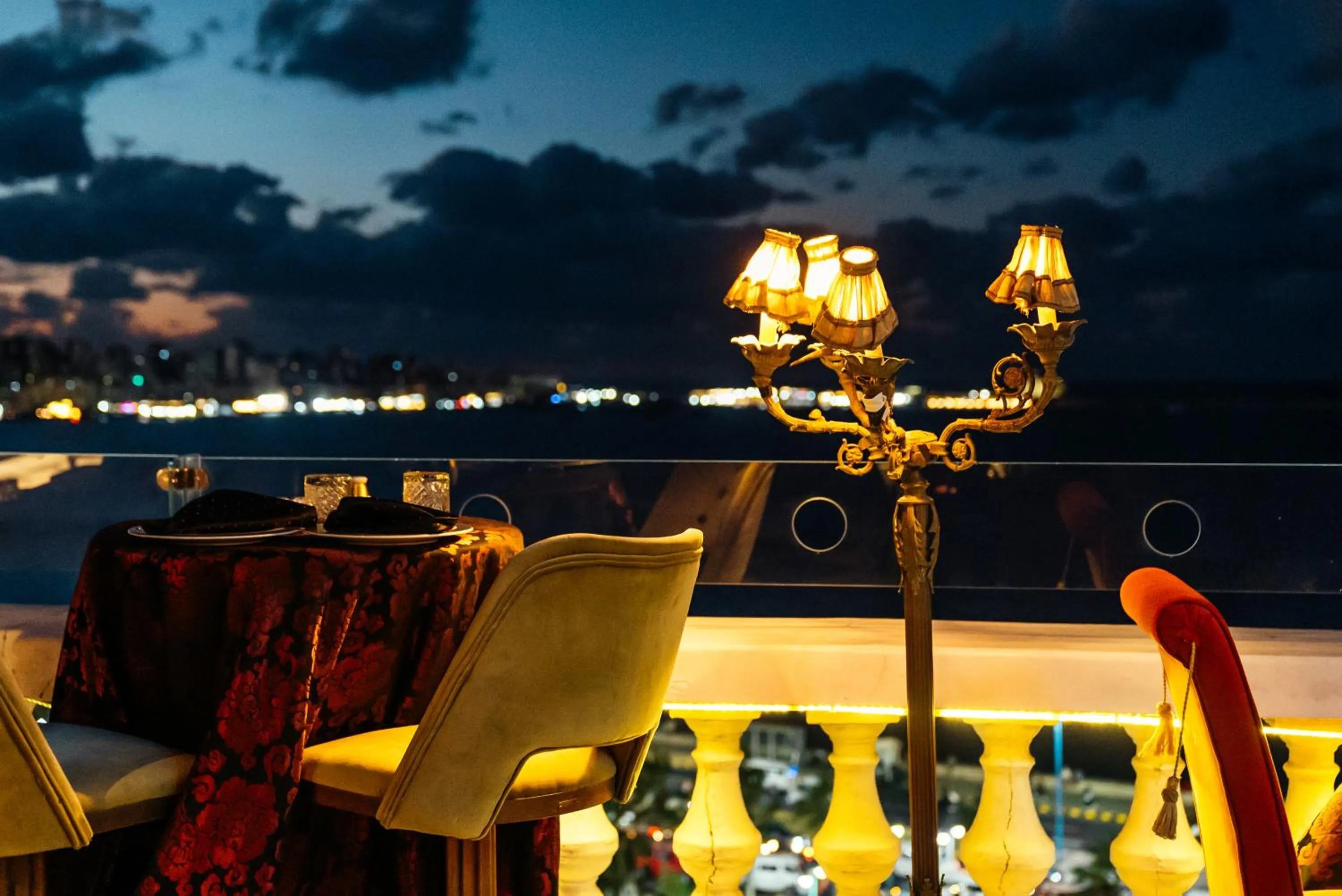 Restaurant/places to eat in Le Metropole Luxury Heritage Hotel Since 1902 by Paradise Inn Group