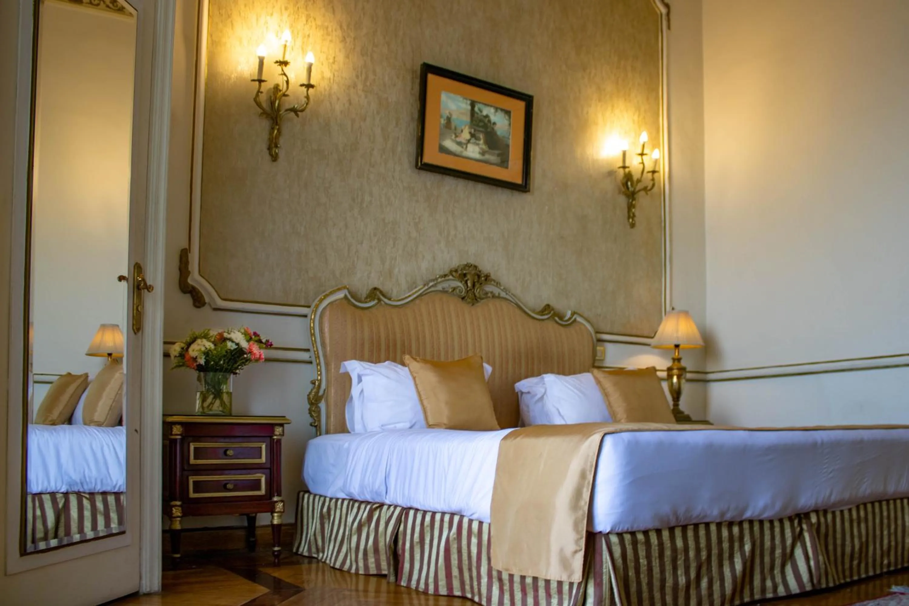 Bed in Windsor Palace Luxury Heritage Hotel Since 1906 by Paradise Inn Group