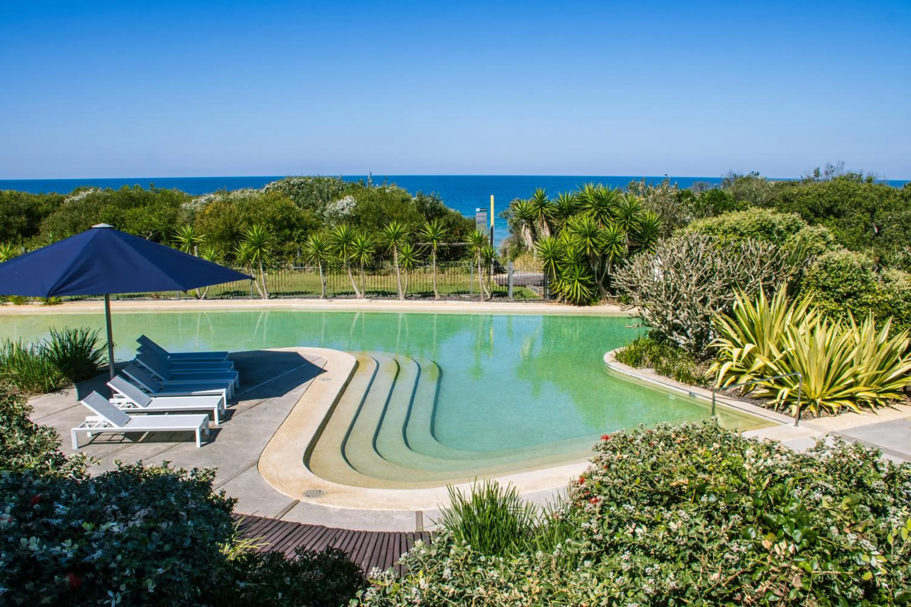 Swimming pool in Serenity Diamond Beach