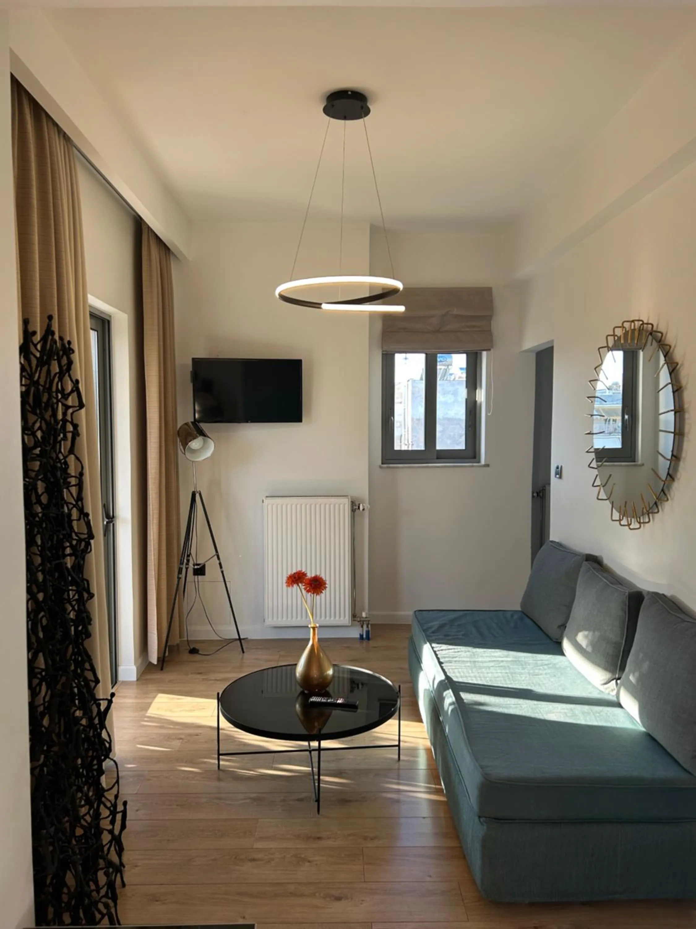 TV and multimedia in Areos