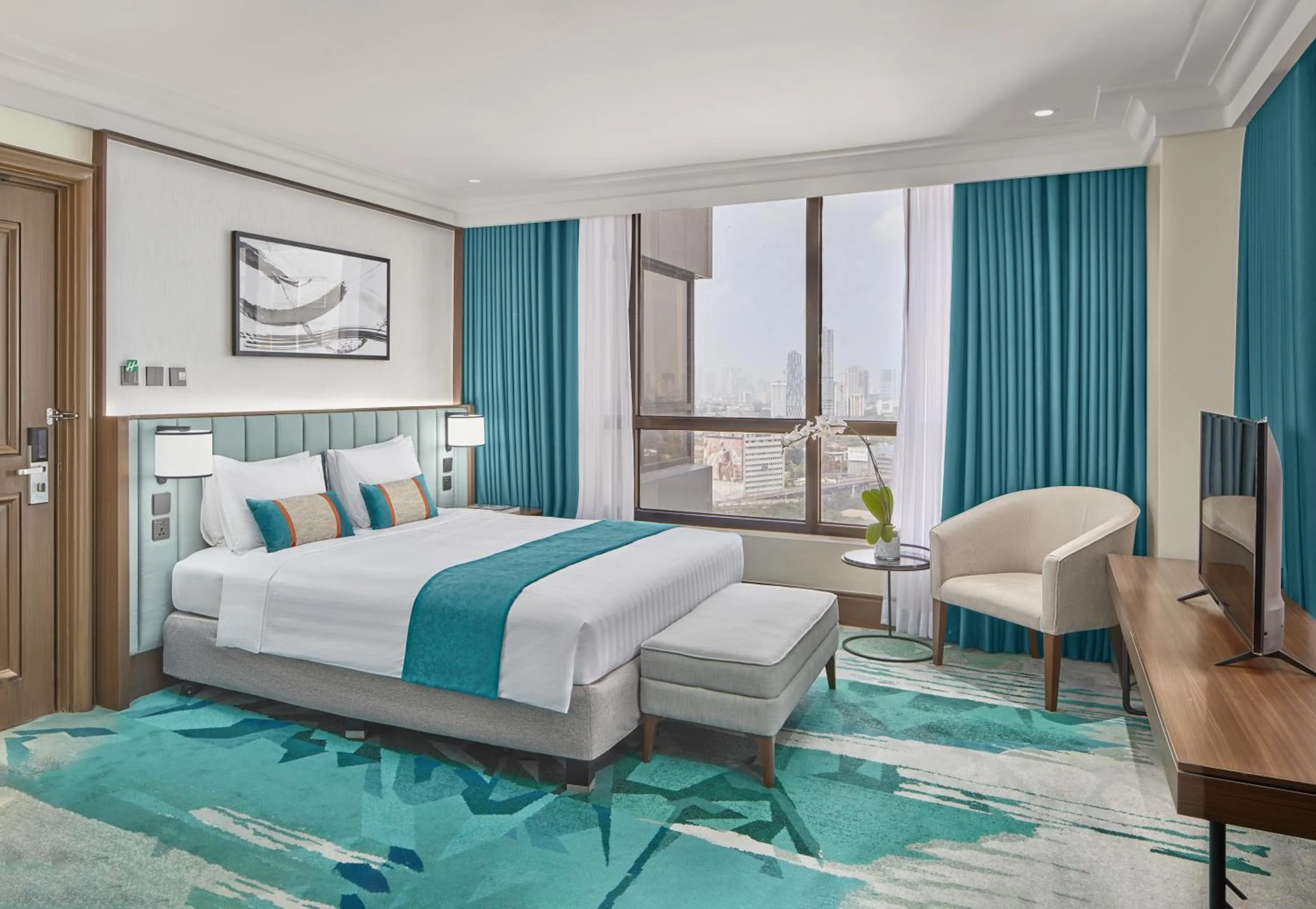 Bed in Holiday Inn & Suites Manila Galleria by IHG