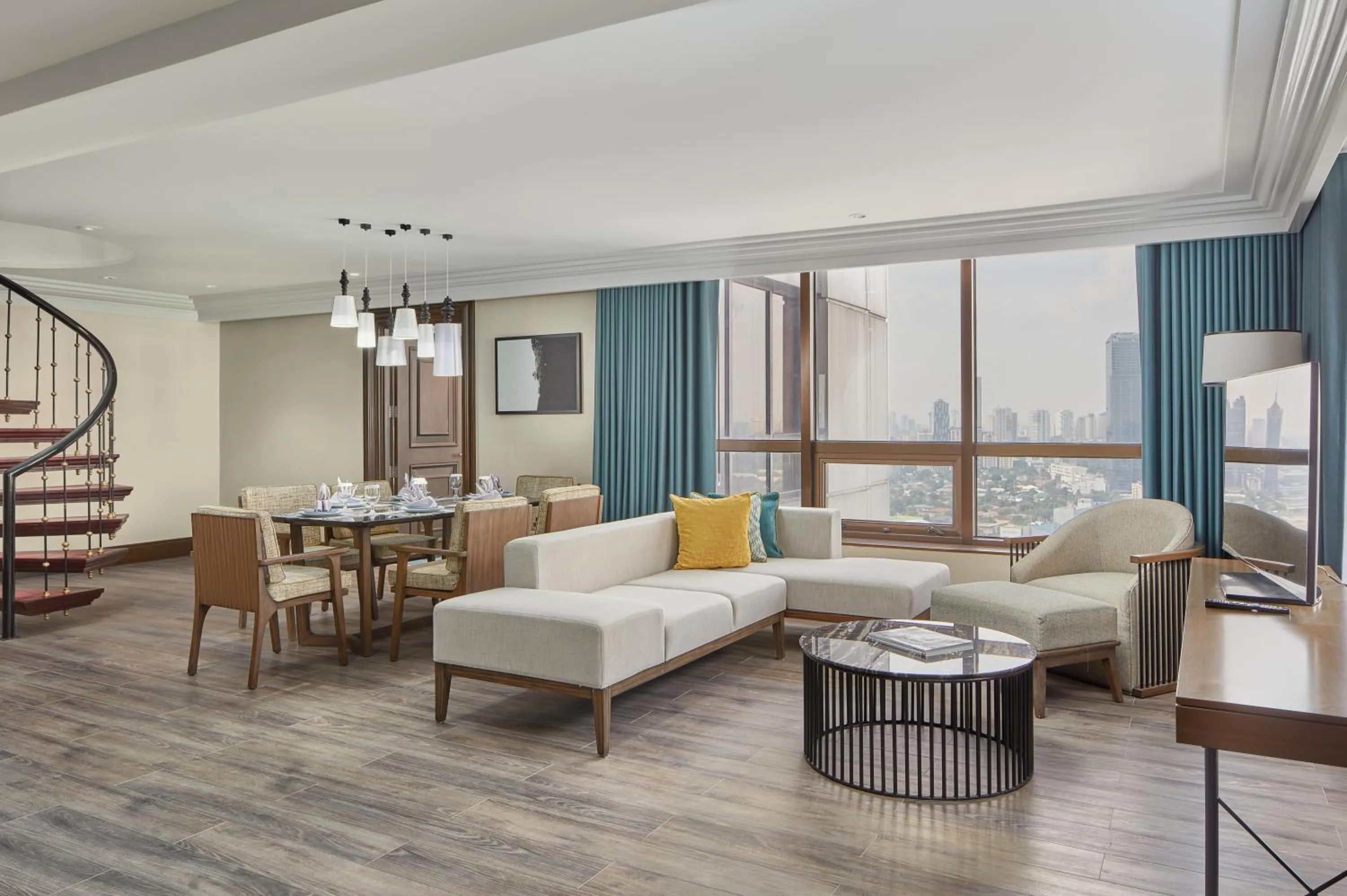 Living room in Holiday Inn & Suites Manila Galleria by IHG