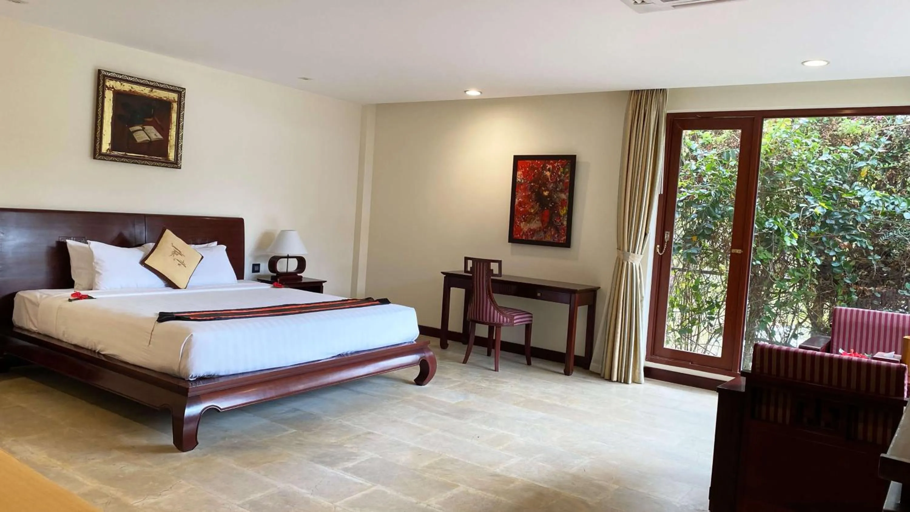 Bed in Victoria Phan Thiet Beach Resort & Spa