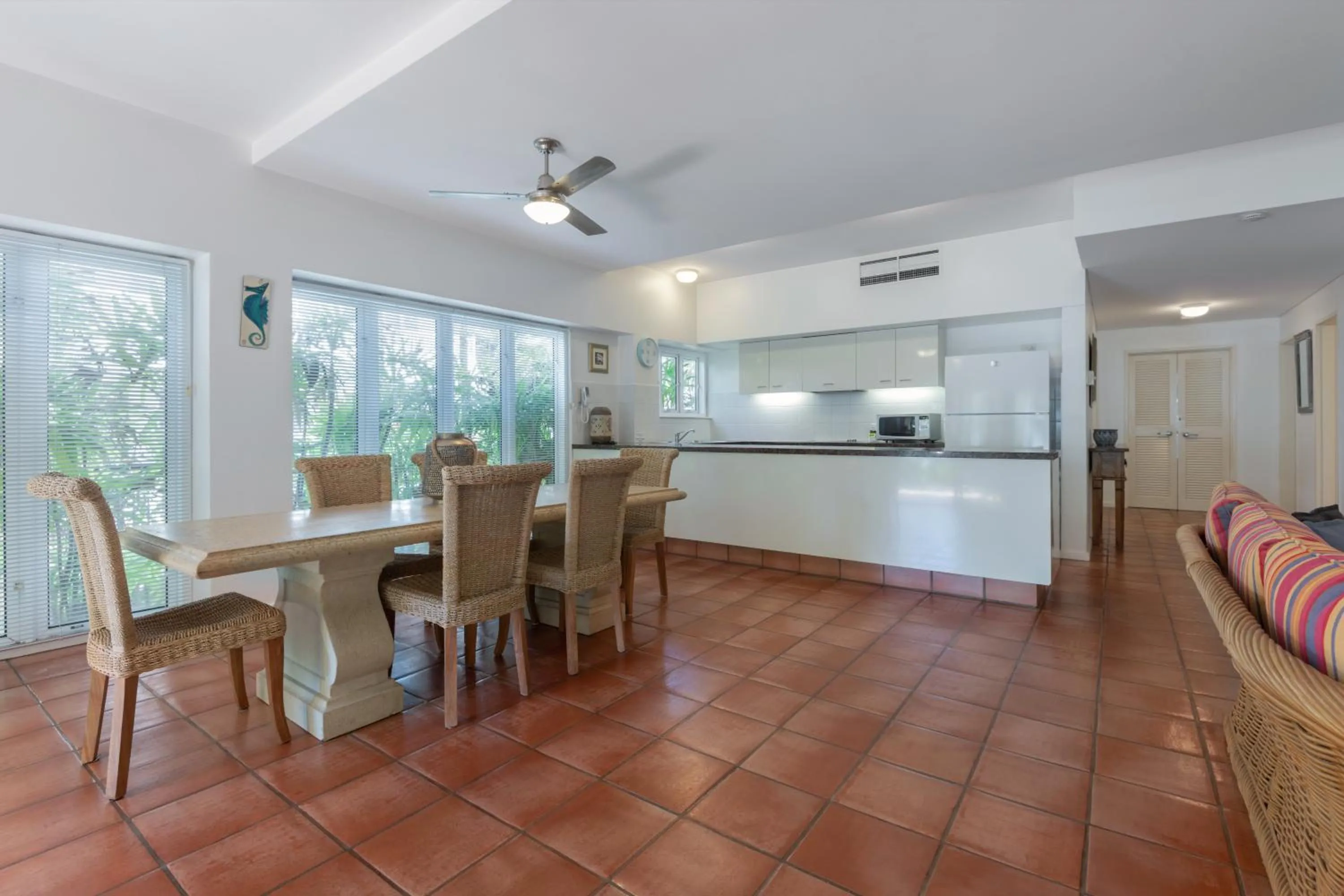 Dining area in Balboa Apartments