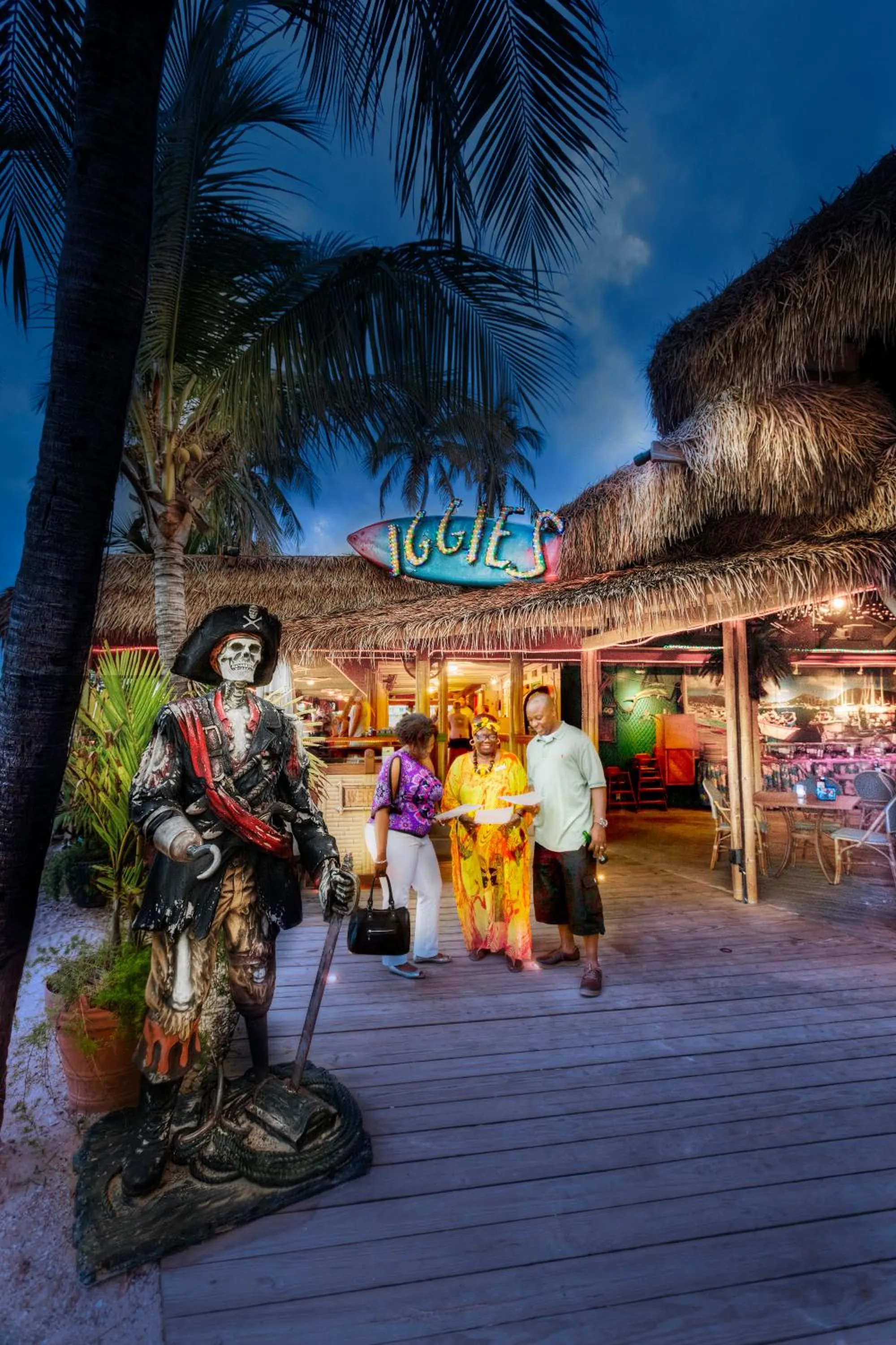 Evening entertainment in Bolongo Bay Beach Resort All Inclusive