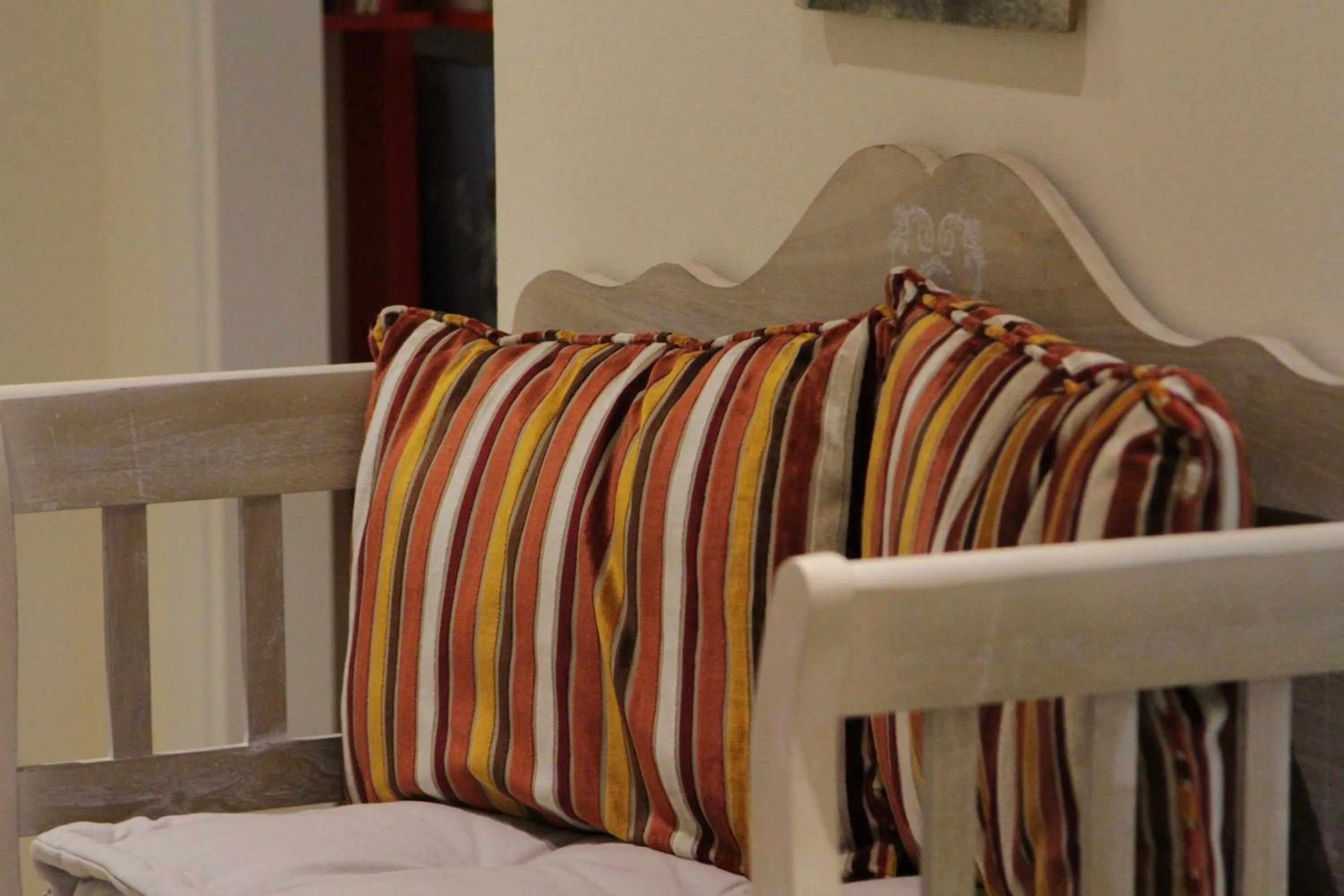 Decorative detail, Bed in B&B I Propilei di San Girolamo