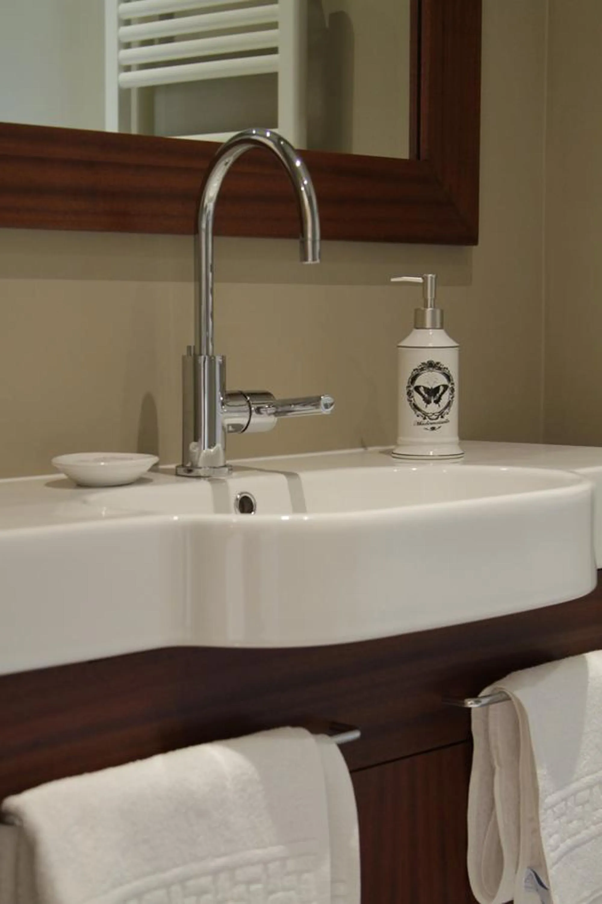 Bathroom in B&B I Propilei di San Girolamo