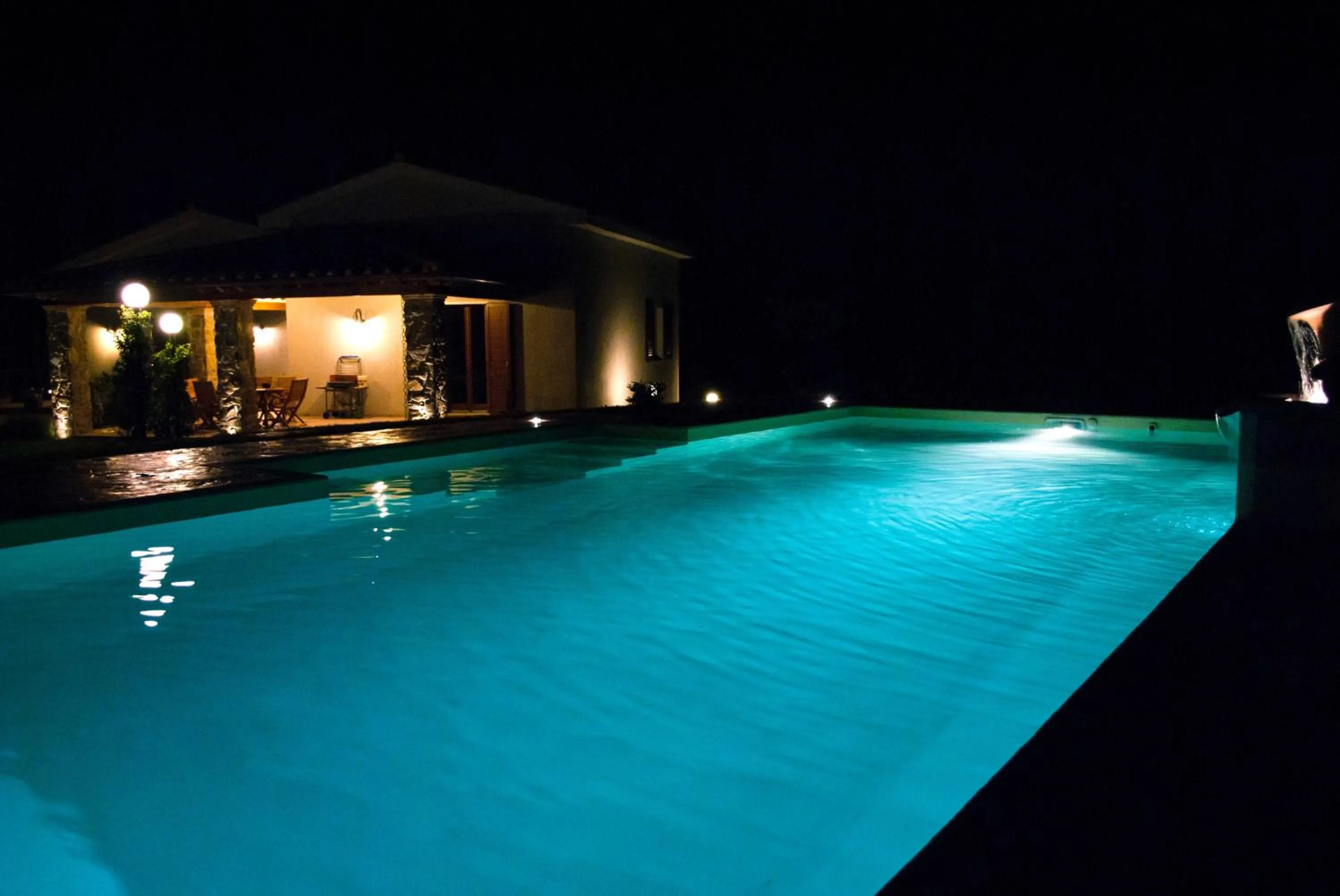 Pool view in Tonini House