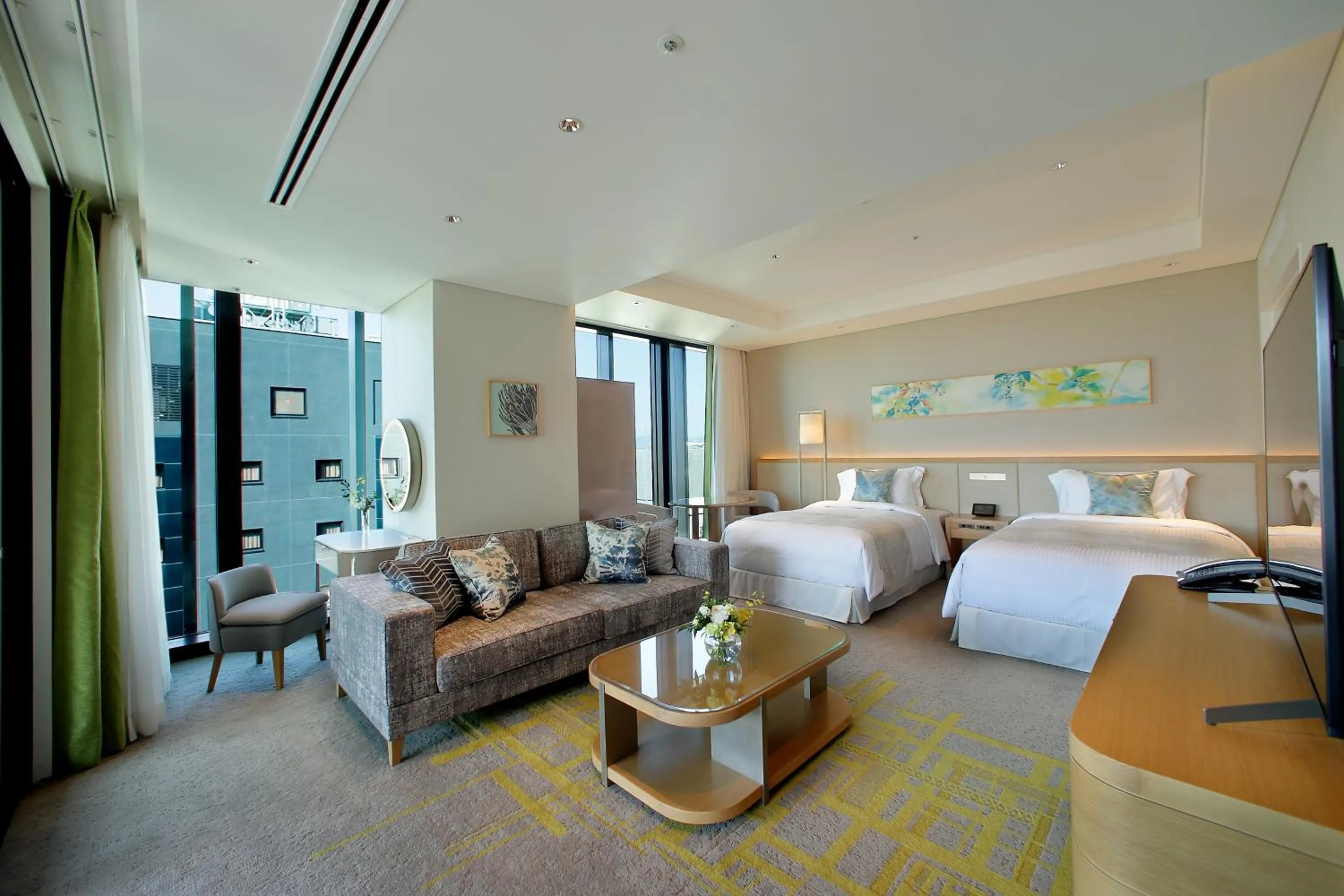 Photo of the whole room, Bed in Miyako Hotel Hakata