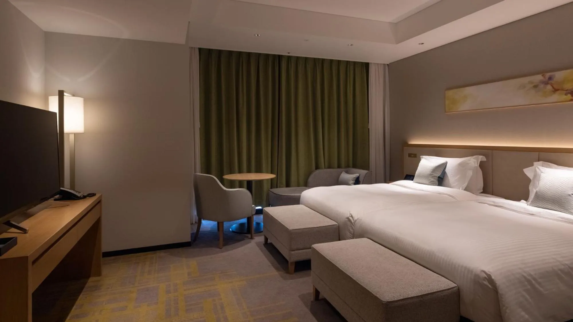 Photo of the whole room, Bed in Miyako Hotel Hakata