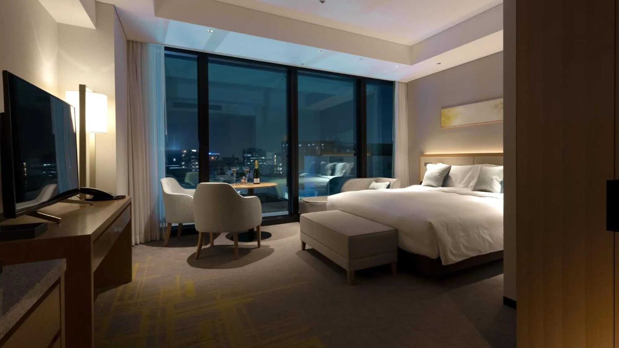 Photo of the whole room, Bed in Miyako Hotel Hakata