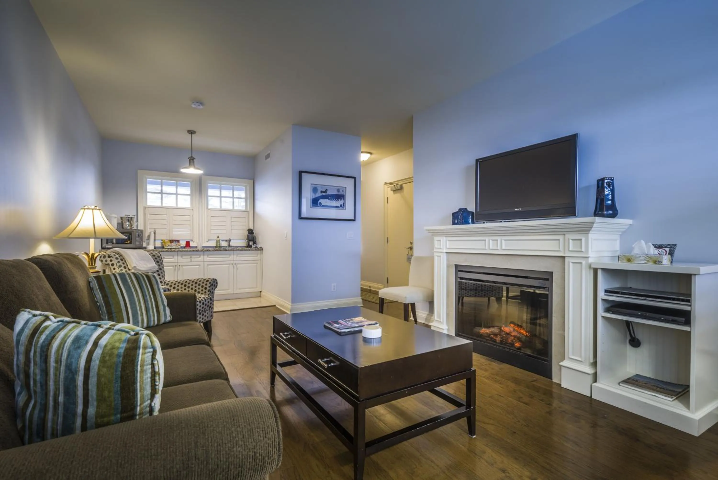 TV and multimedia in Rawley Resort, Spa & Marina