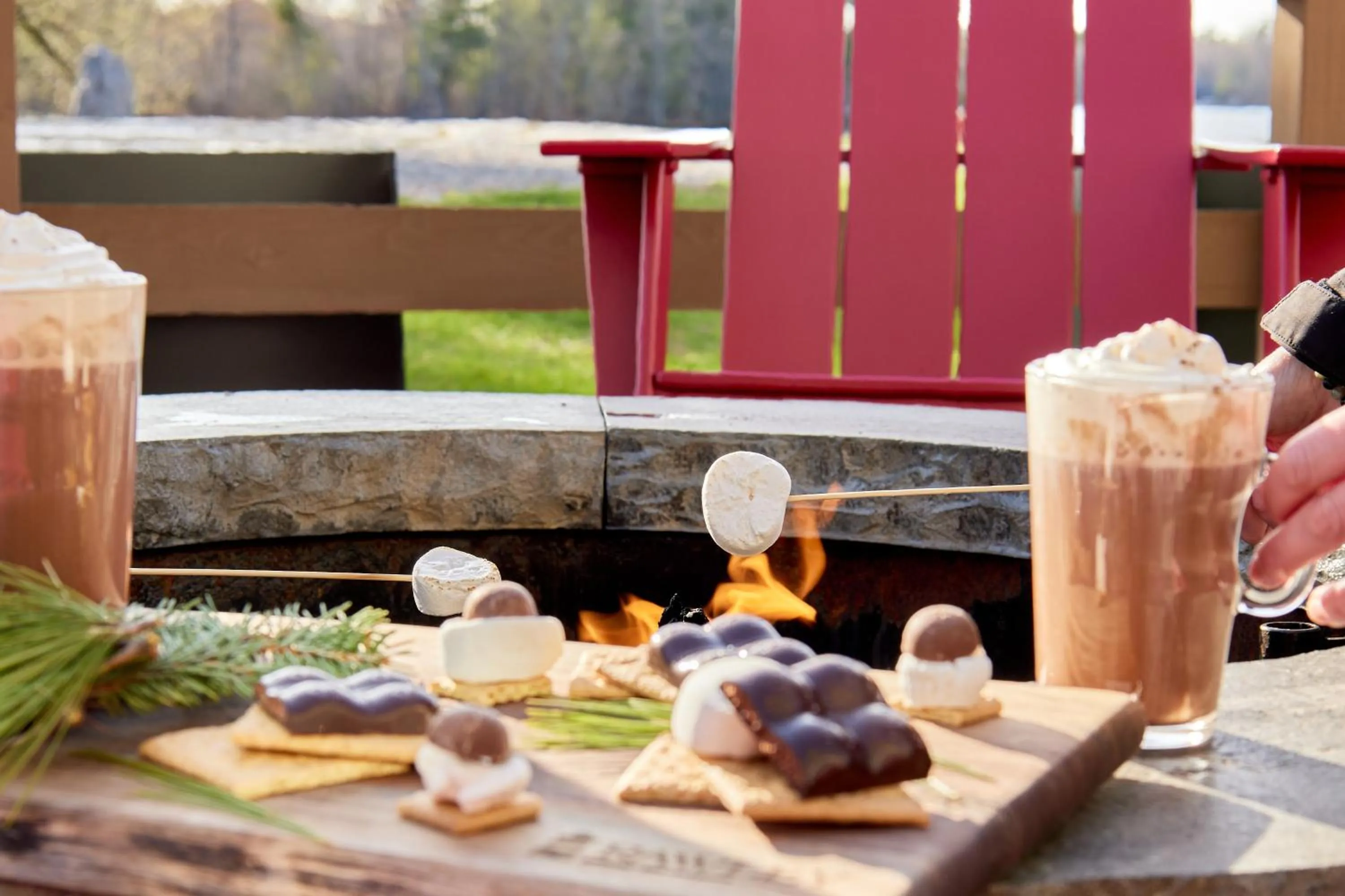 Food and drinks in Rawley Resort, Spa & Marina