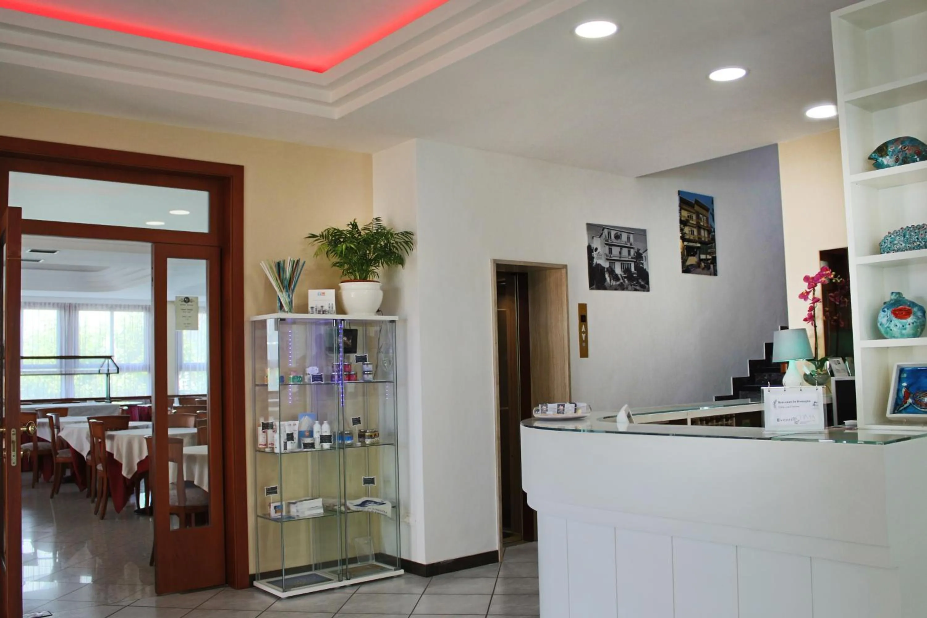 Lobby or reception in Hotel Manuela