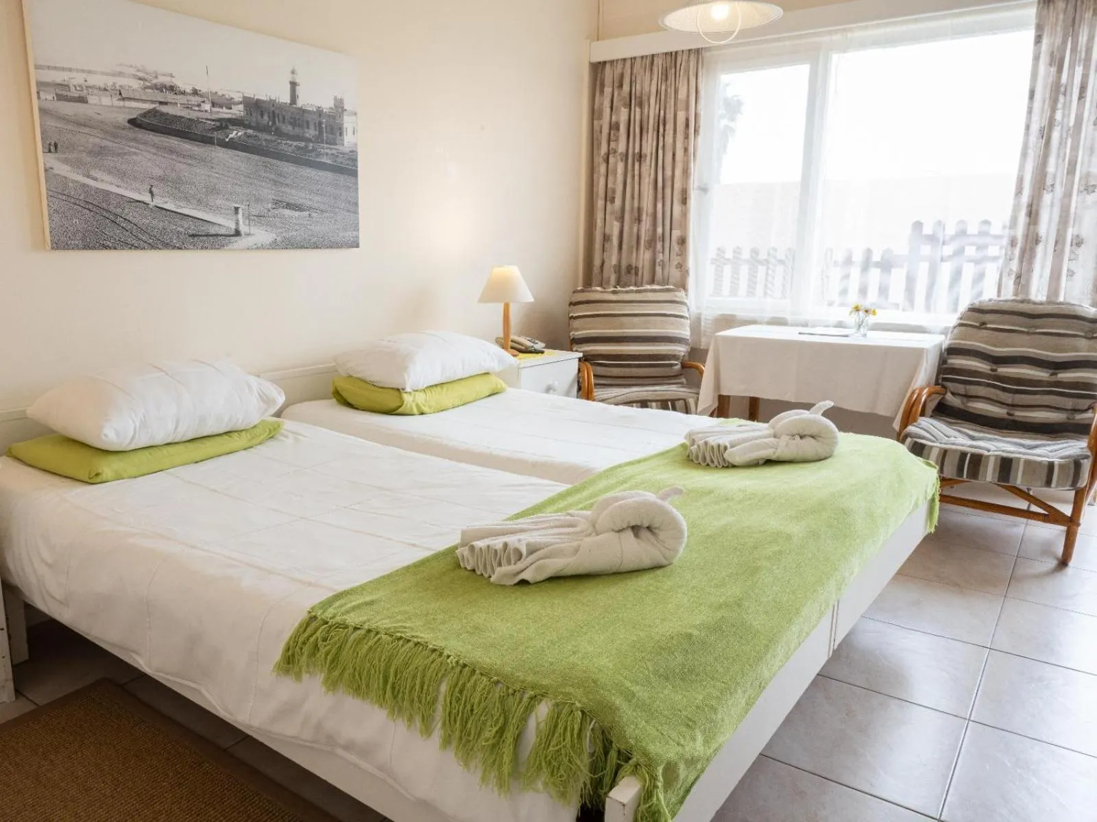 Photo of the whole room, Bed in Hotel Prinzessin Rupprecht