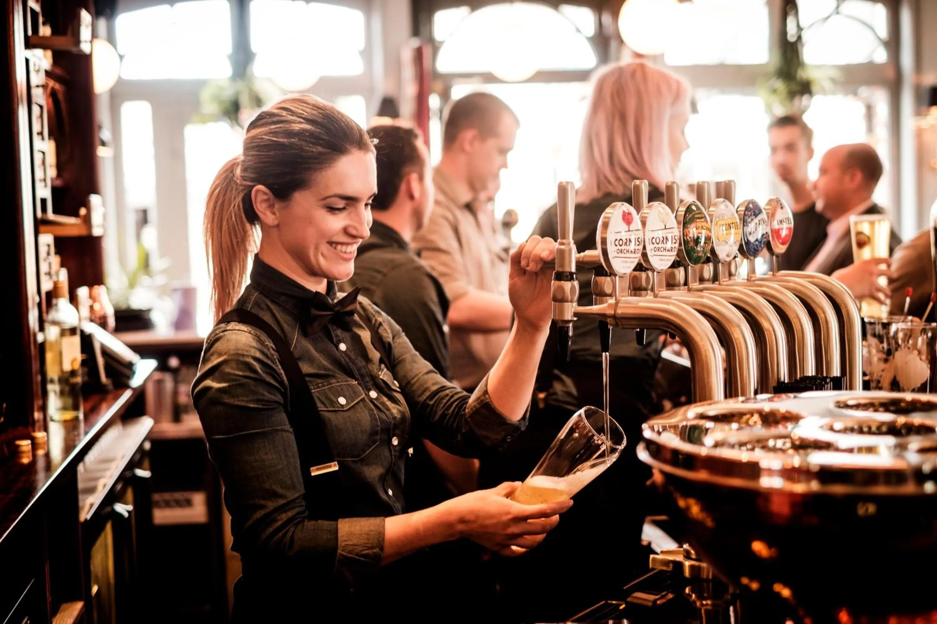 Staff in The Queen's Head