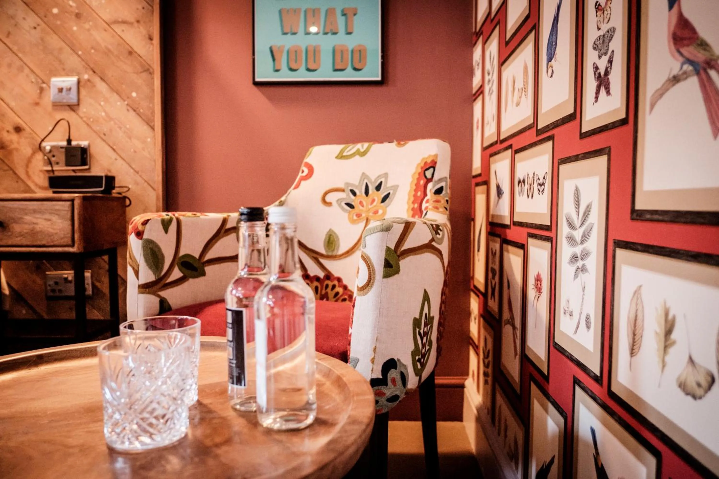 Seating area in The Queen's Head