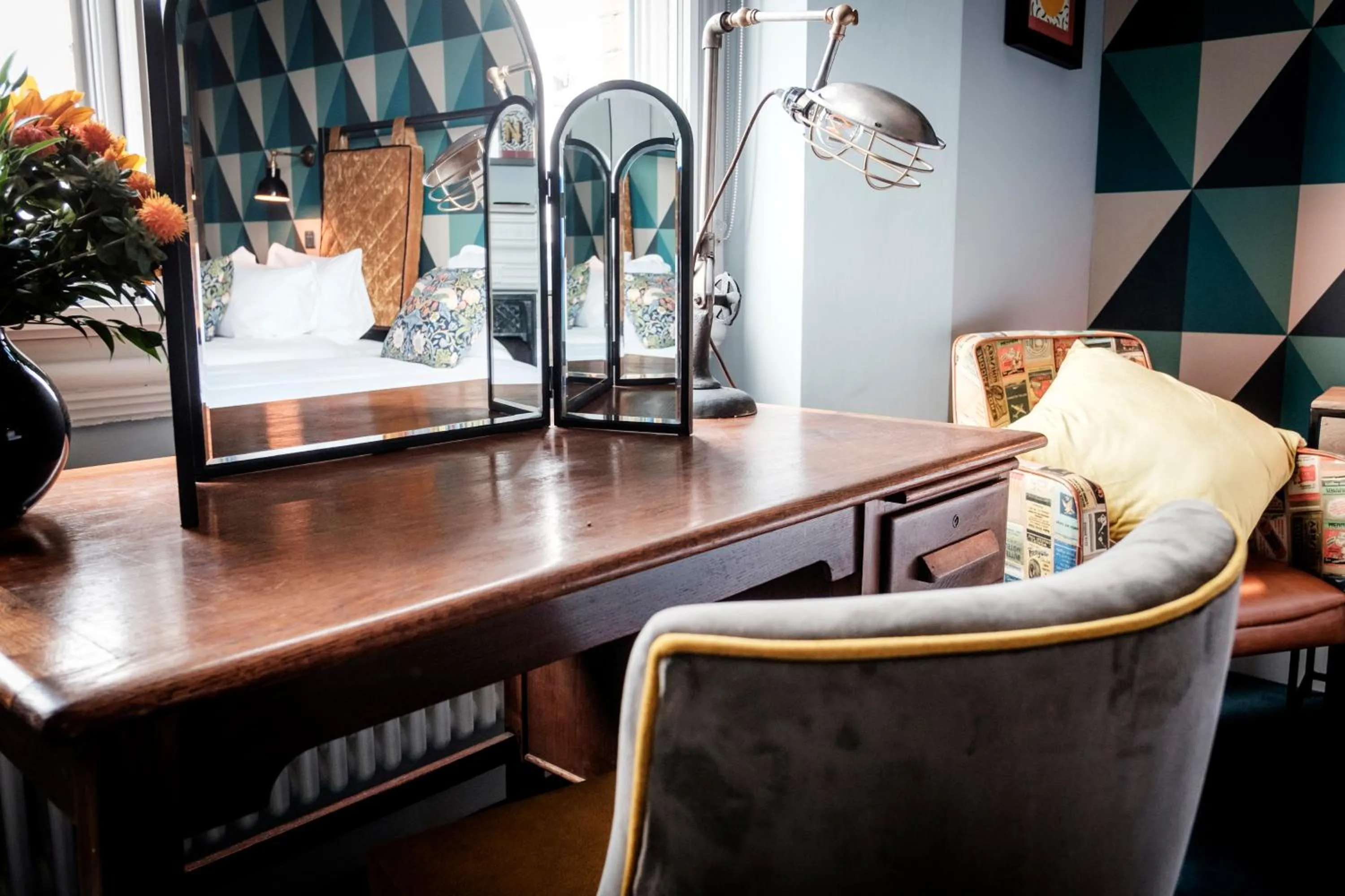 Seating area in The Queen's Head