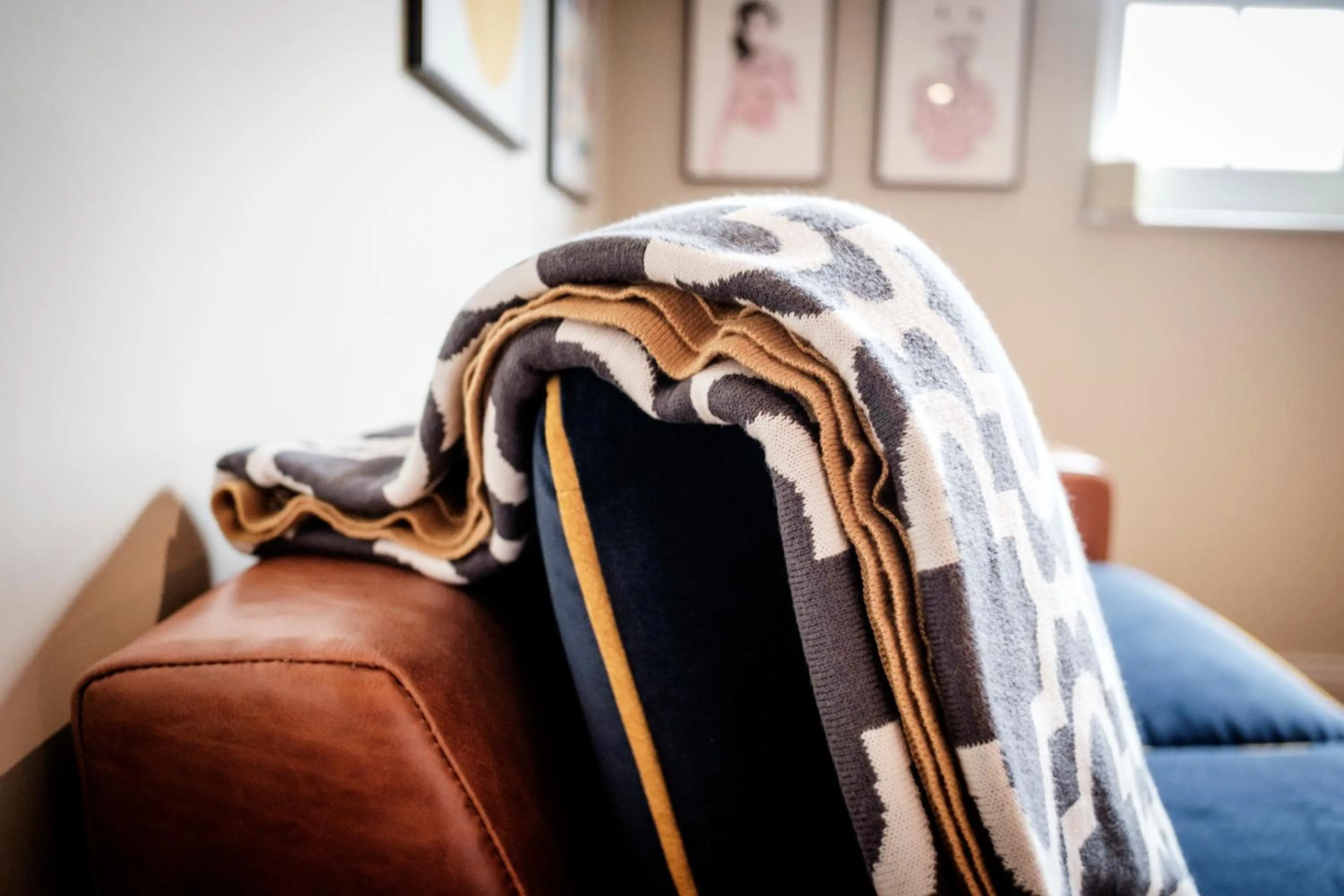 Decorative detail in The Queen's Head