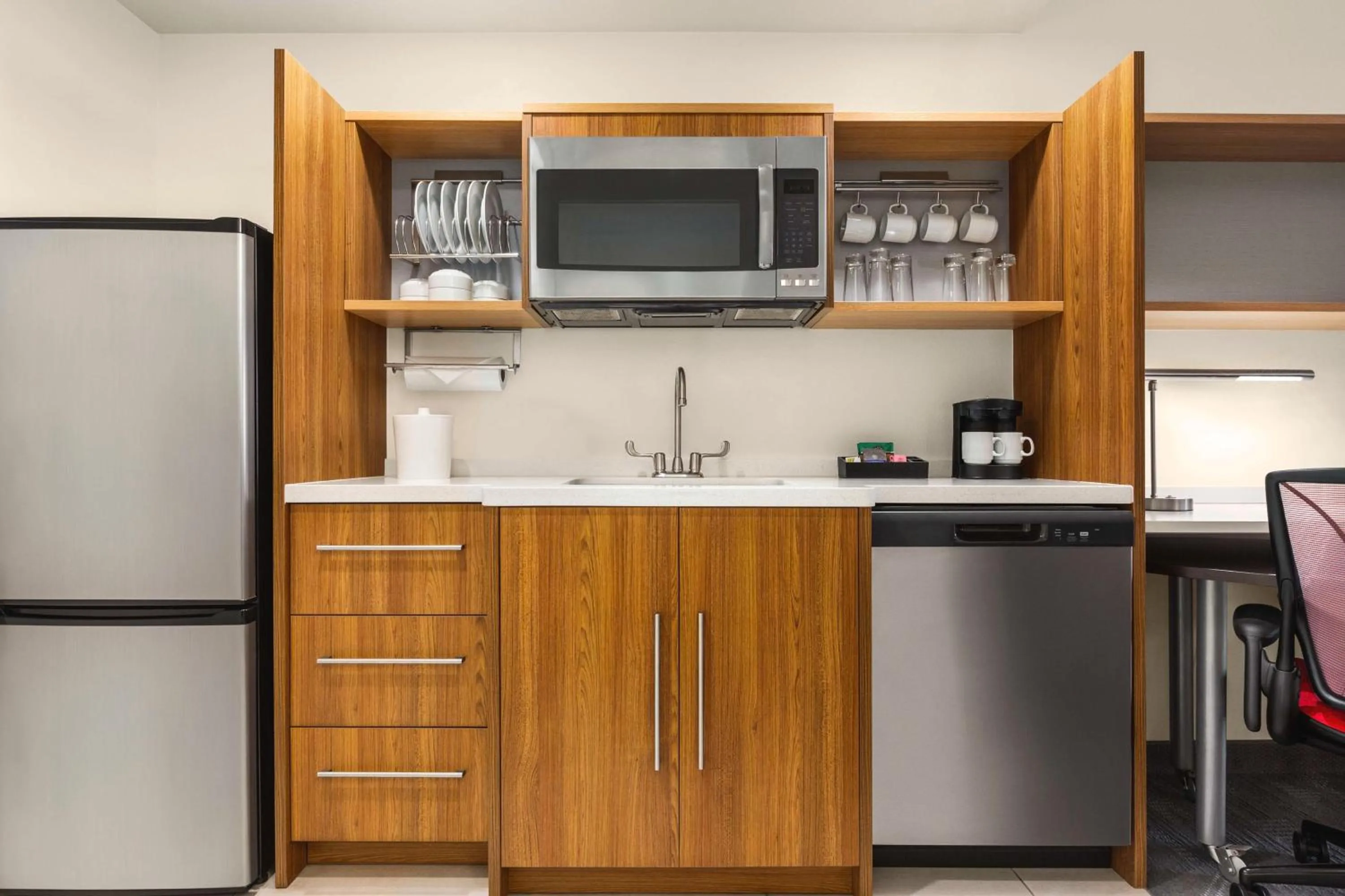 Kitchen or kitchenette in Home2 Suites By Hilton York