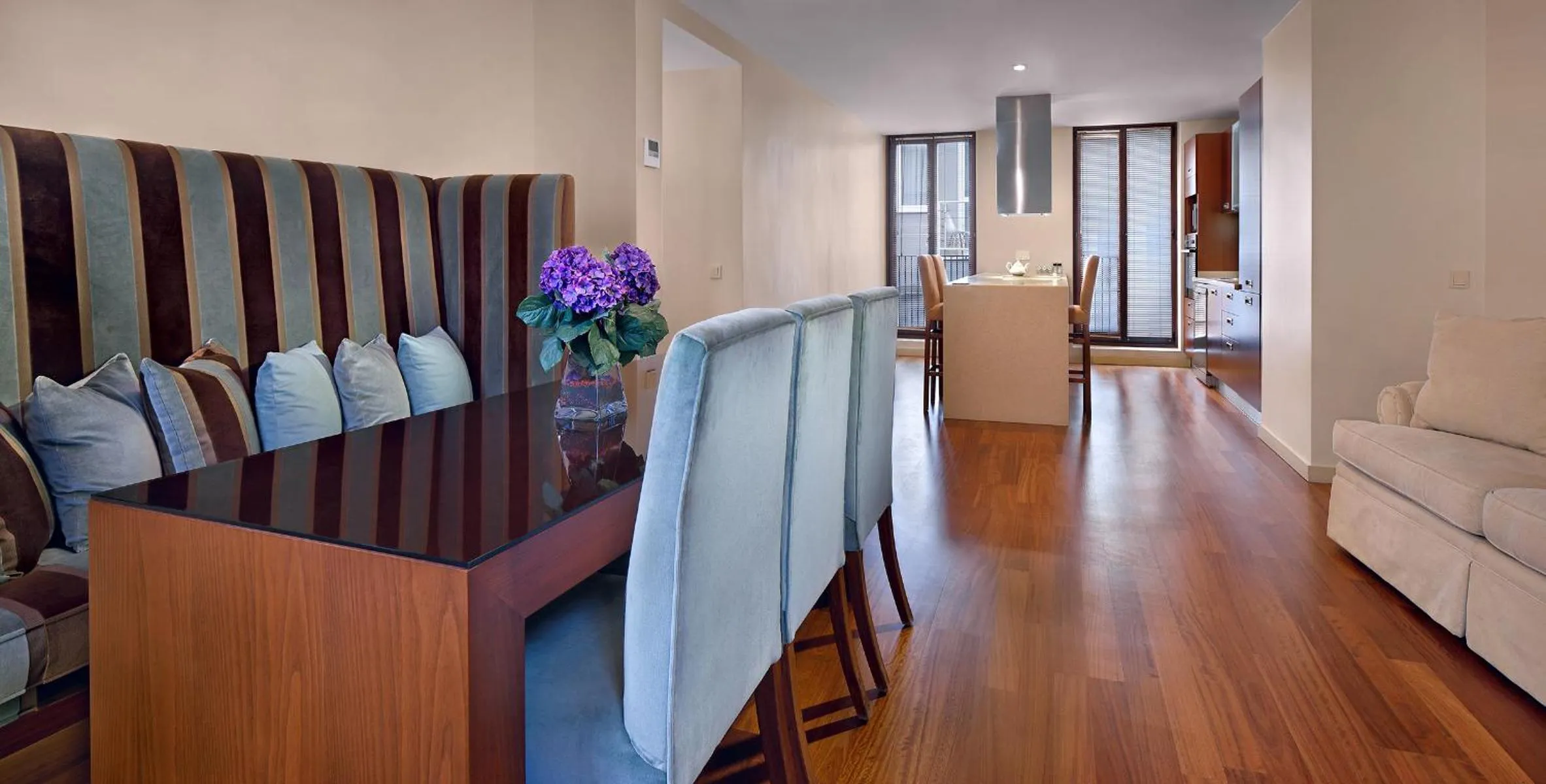 Kitchen or kitchenette in Galateia Residence