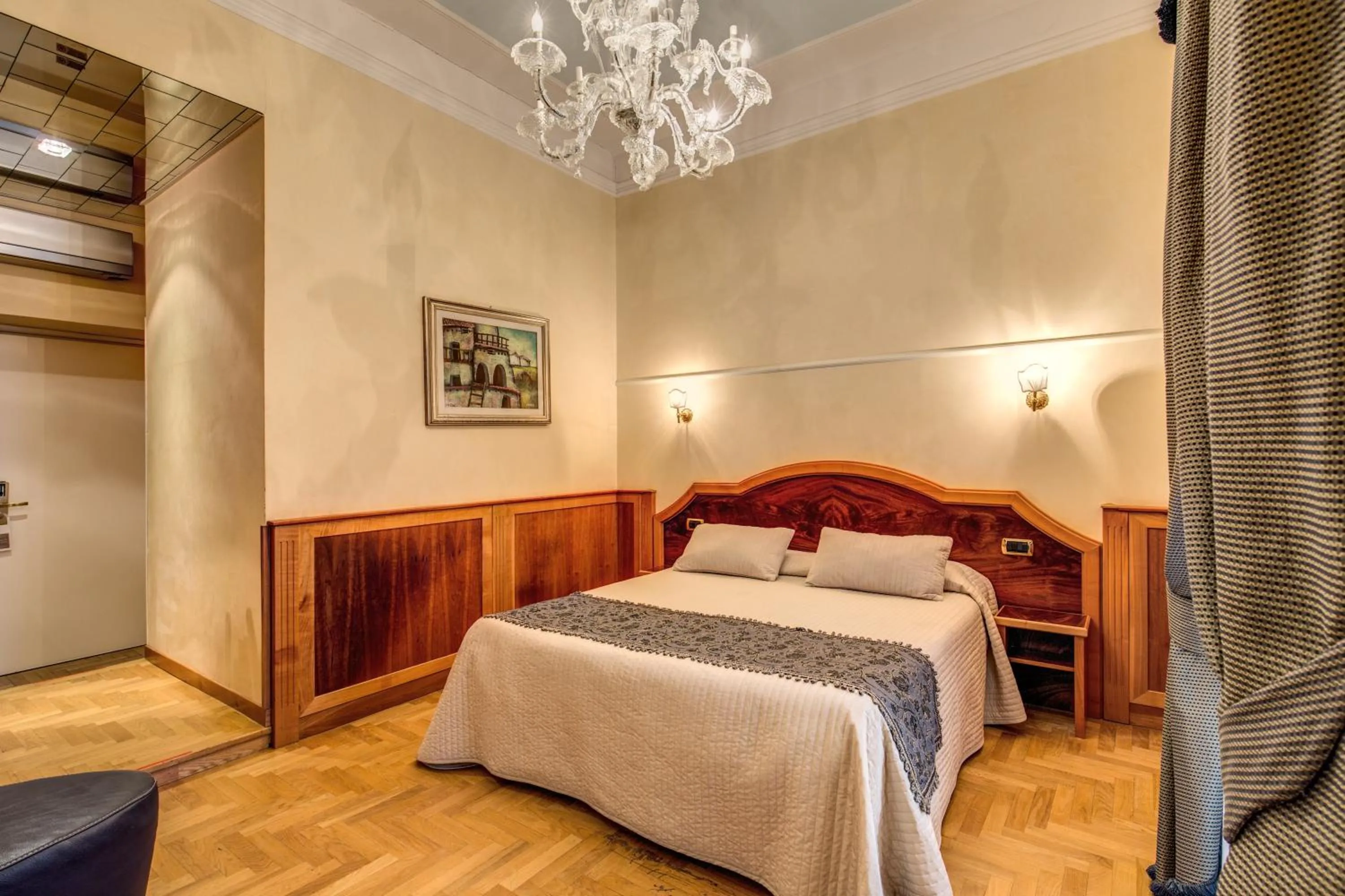 Bedroom, Bed in Relais Conte Di Cavour De Luxe