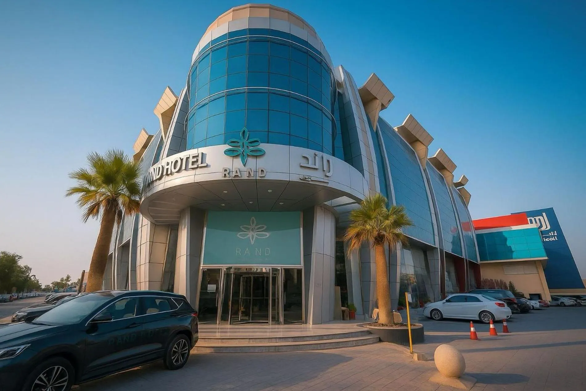 Facade/entrance in Sunday Business Avenue Formerly Rand Hotel