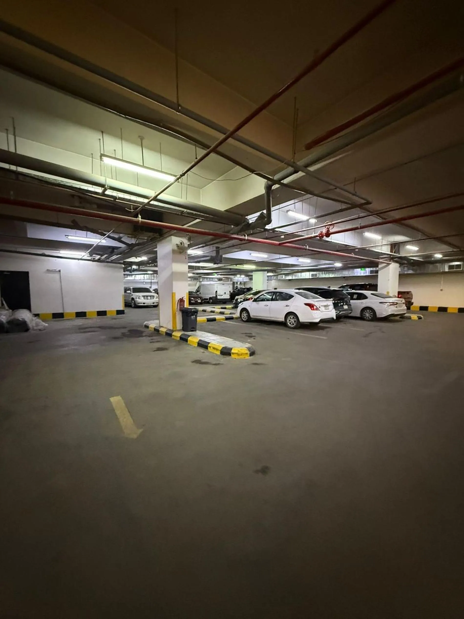 Parking in Sunday Business Avenue Formerly Rand Hotel