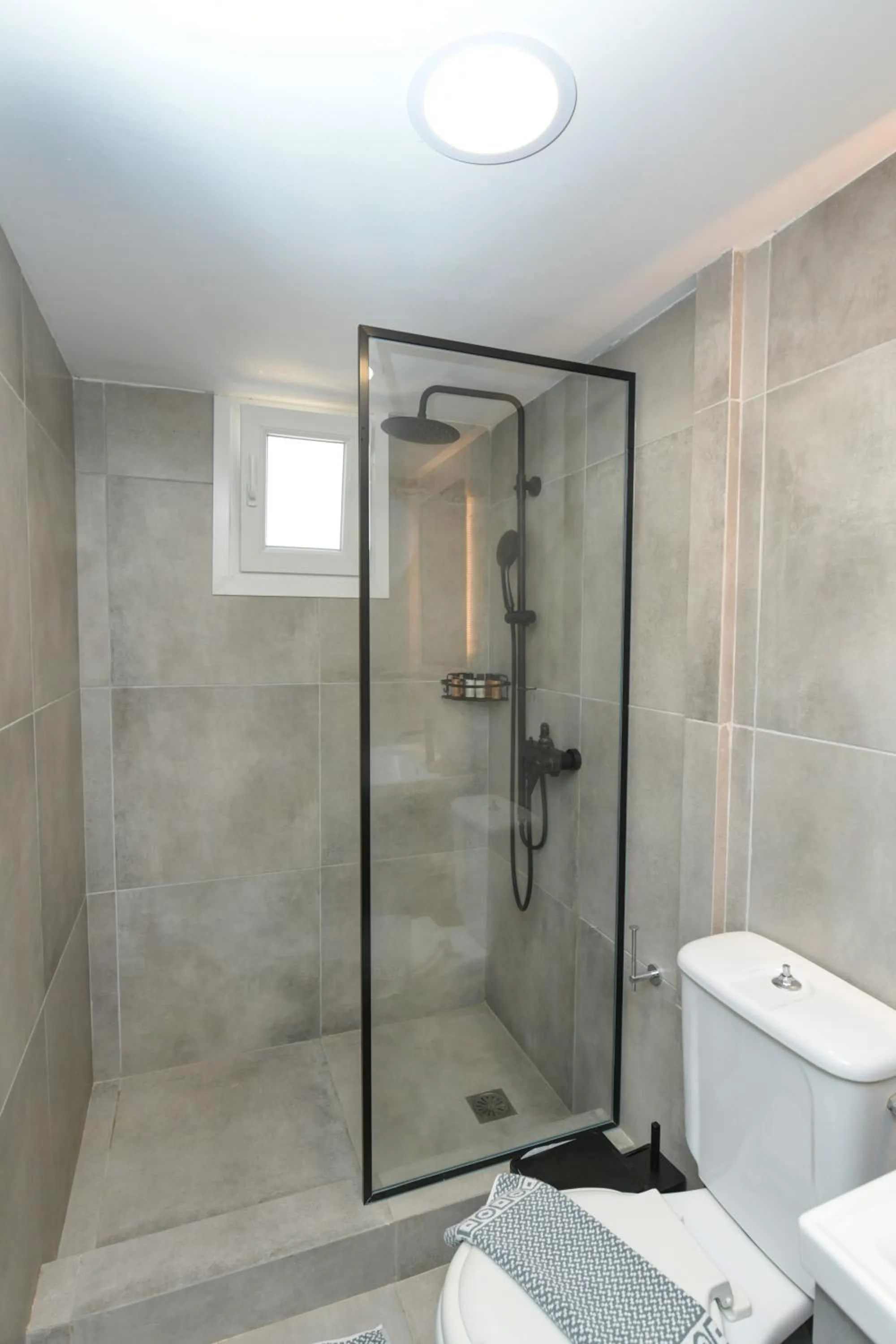 Mykonos Kosmoplaz Beach Resort Hotel