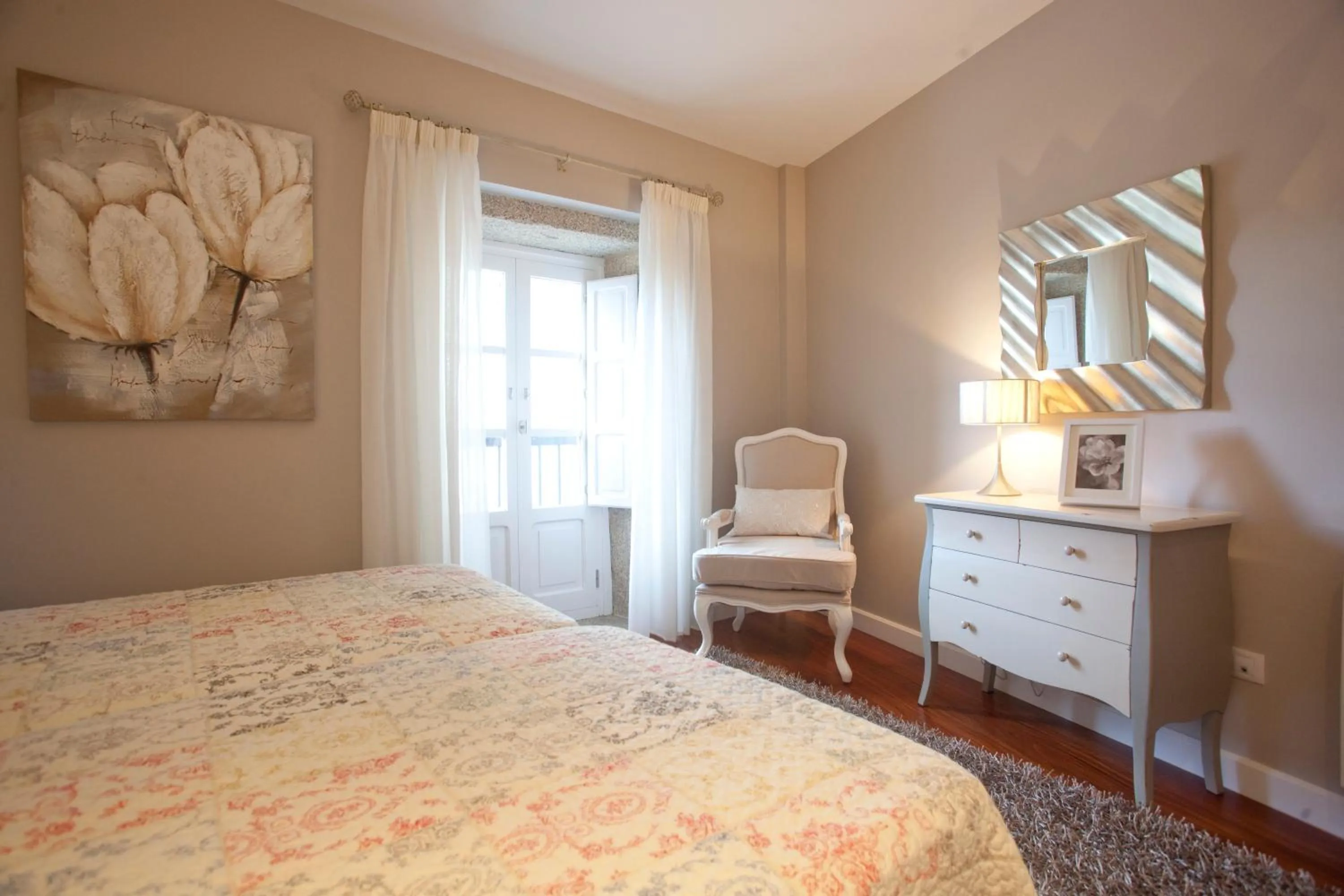 Bedroom, Bed in Inicia Cruceiro do Galo