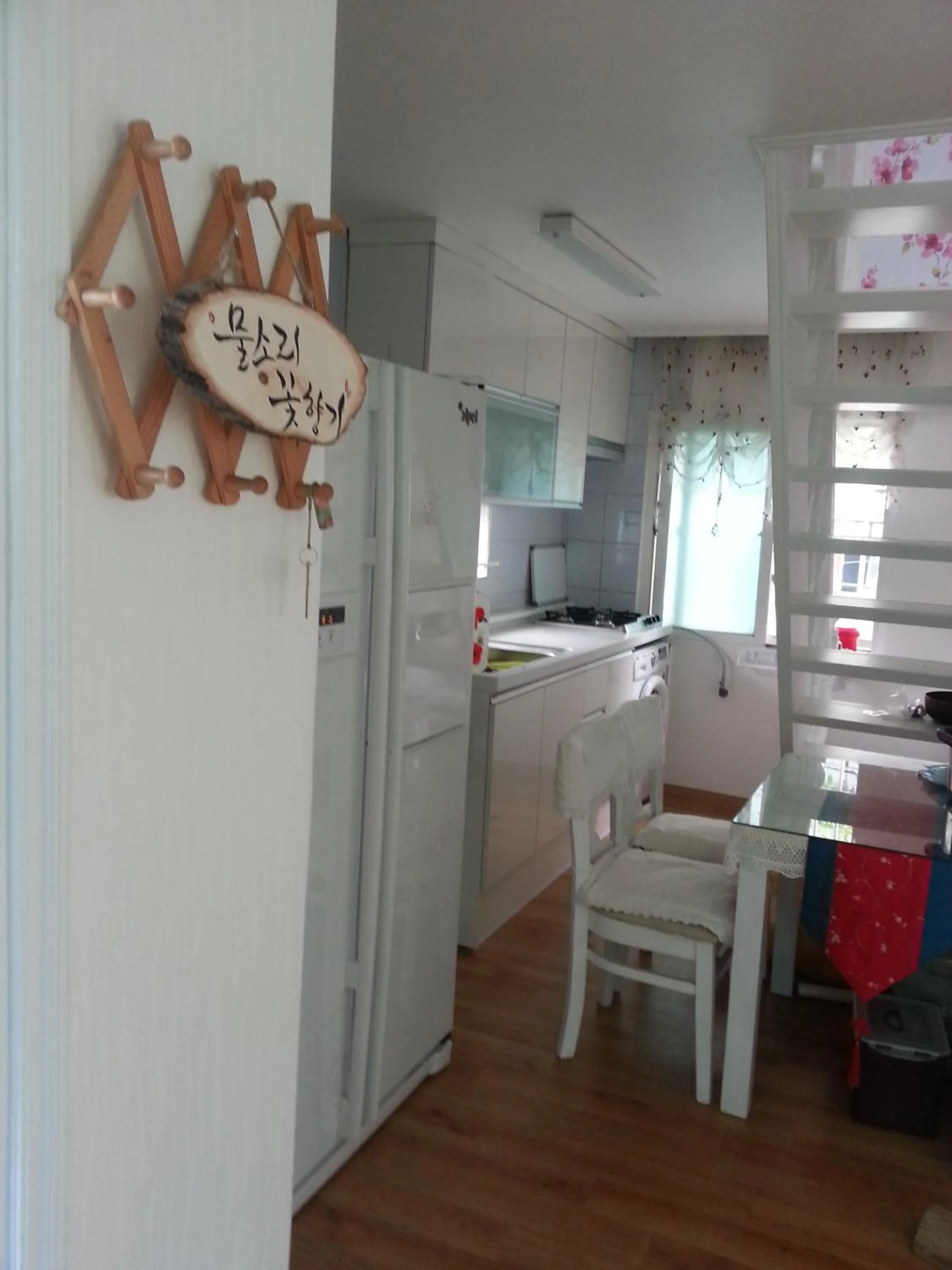 Dining area in Homestay Eve