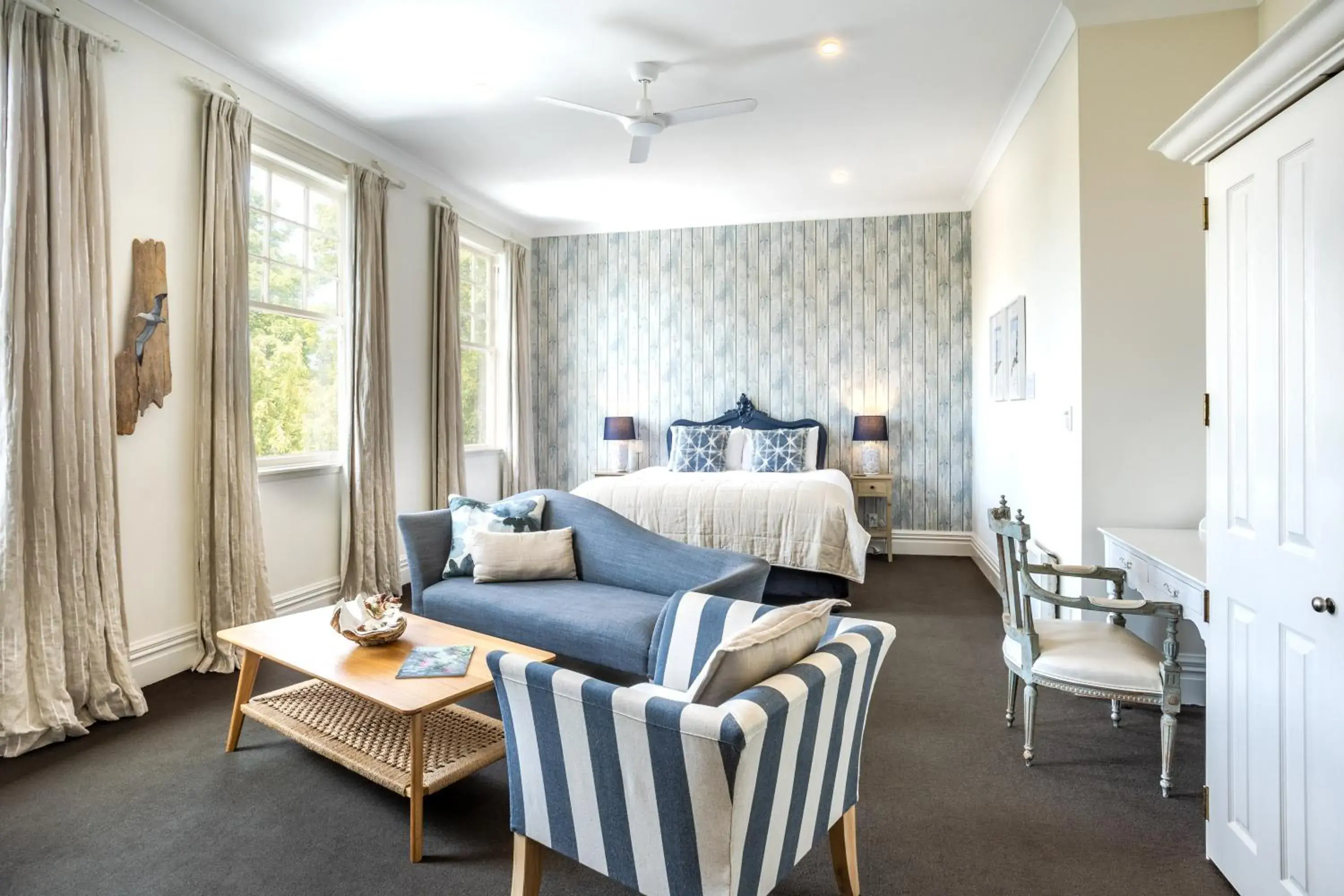 Lighthouse Suite in The White Swan Hotel Lighthouse Suite in The White Swan Hotel