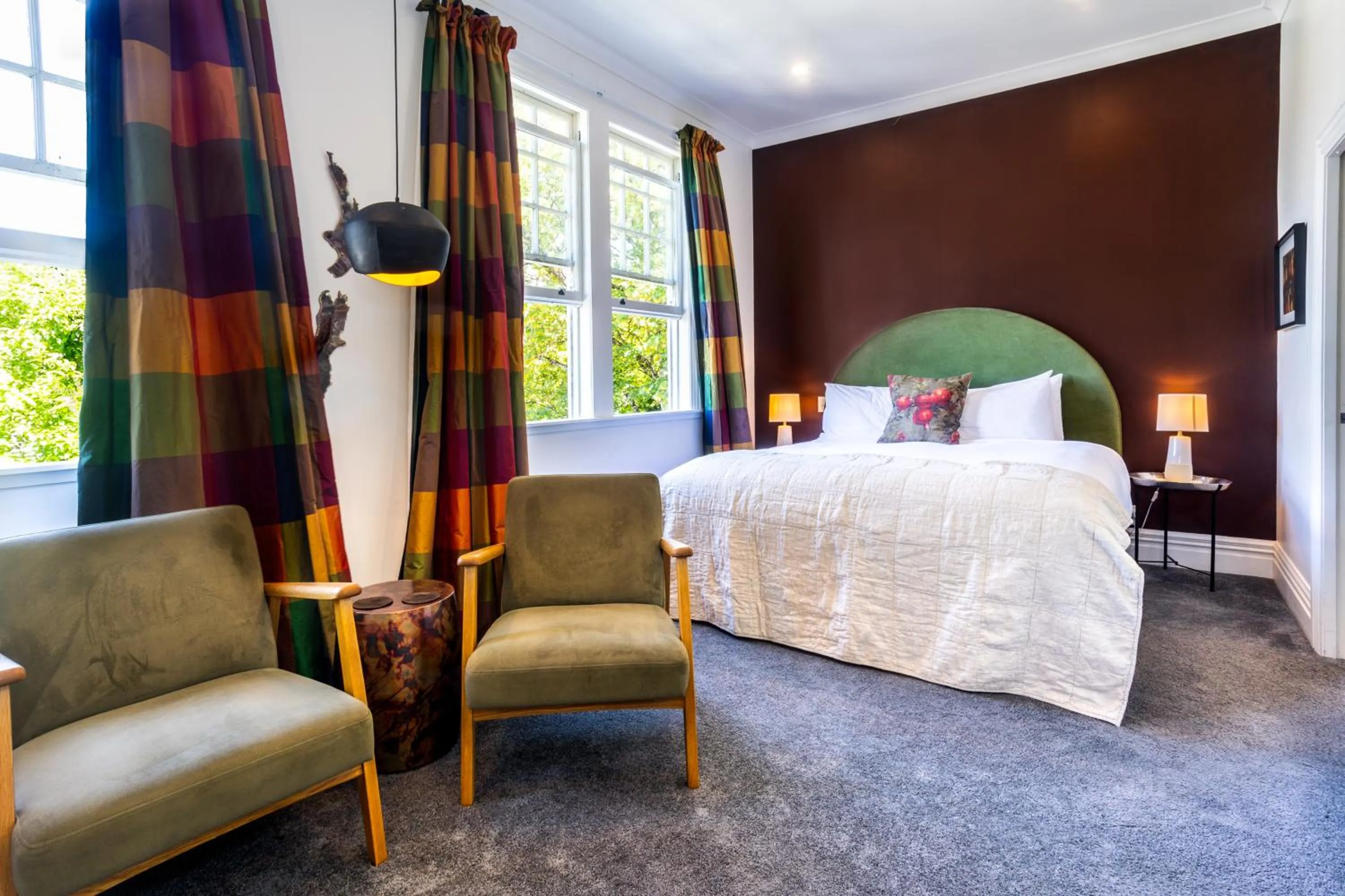 Bed in The White Swan Hotel