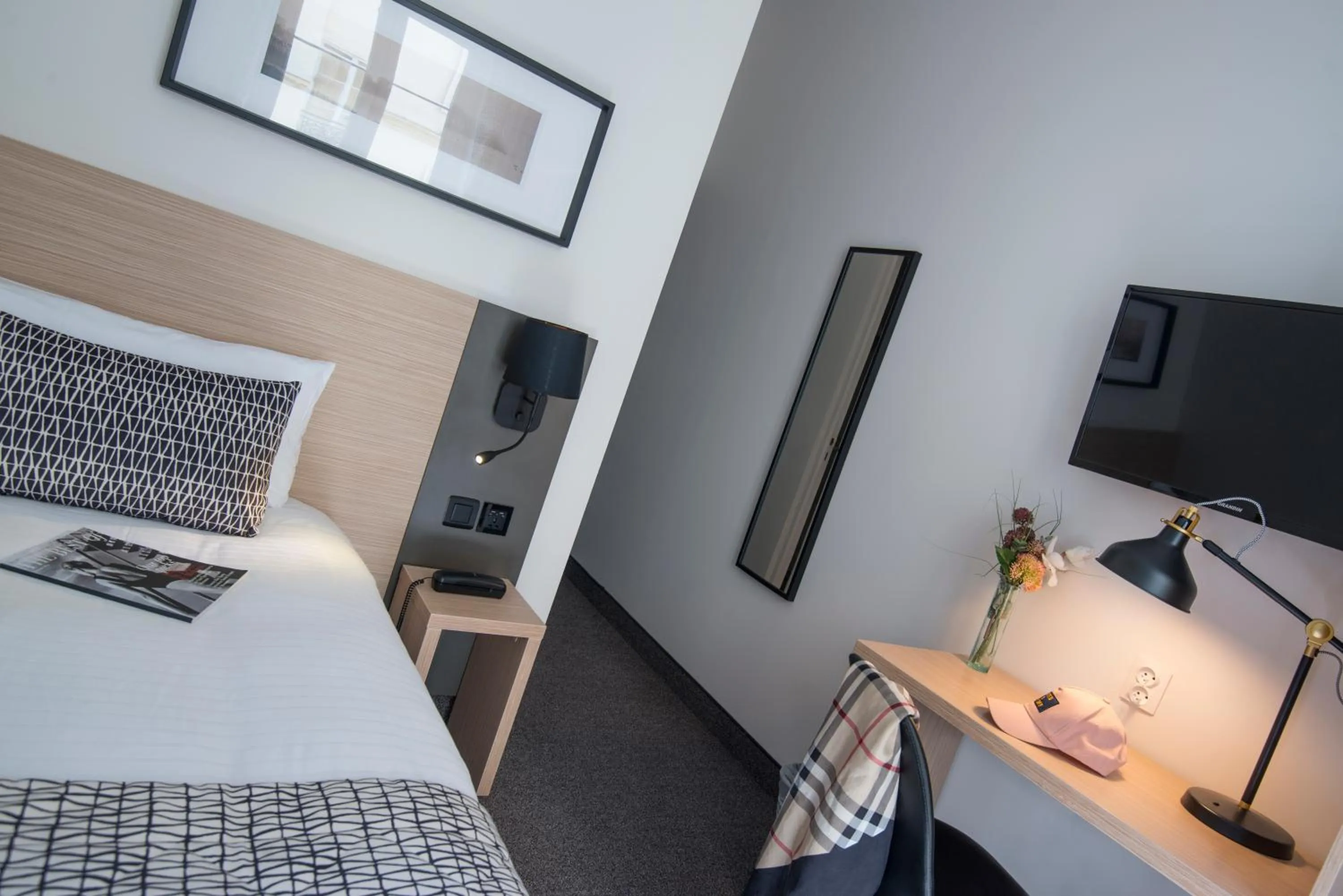 Bedroom, Bed in Hotel Saint Gothard